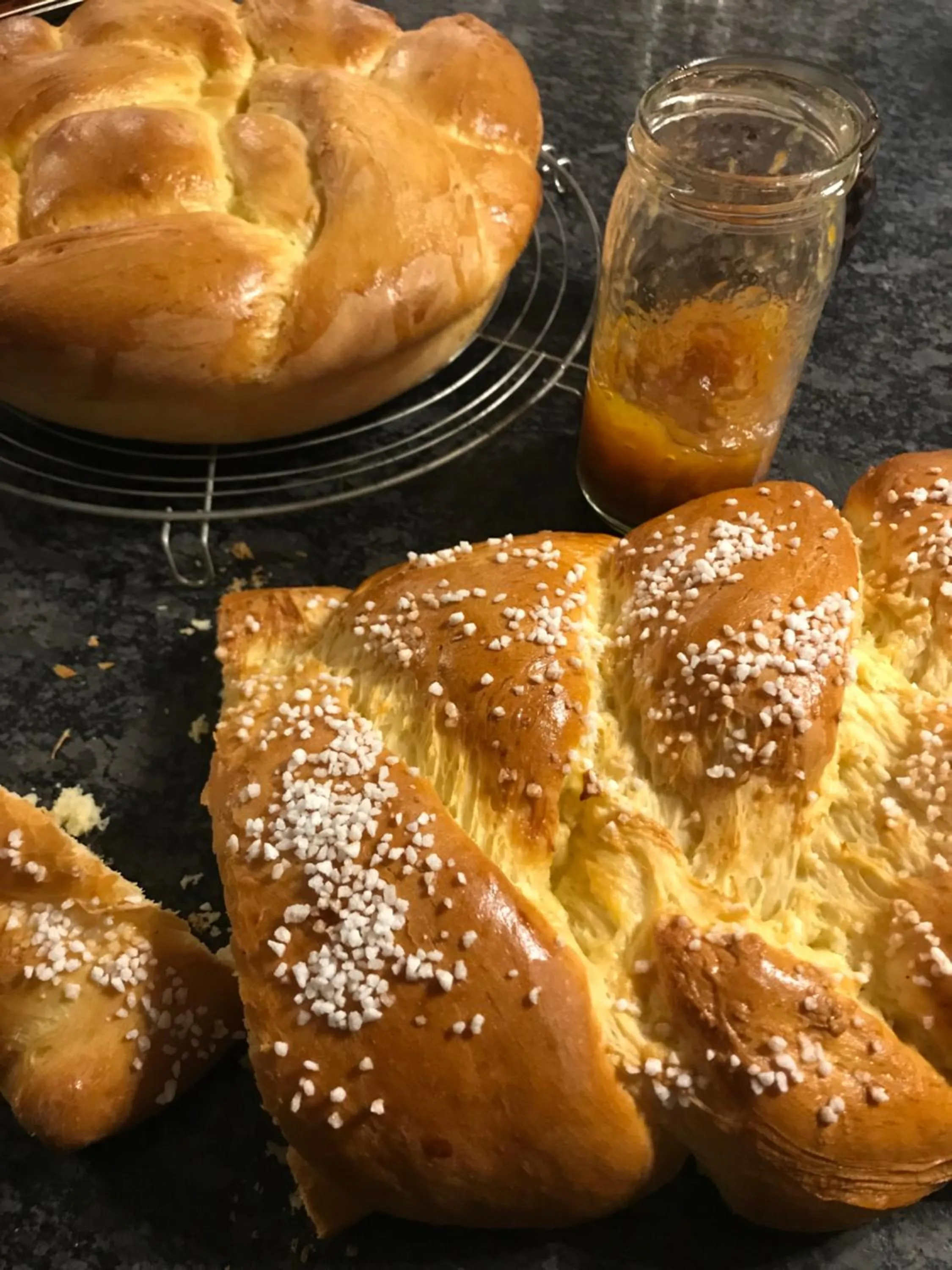 Continental breakfast in Logis Hôtel DOMAINE du MOULIN