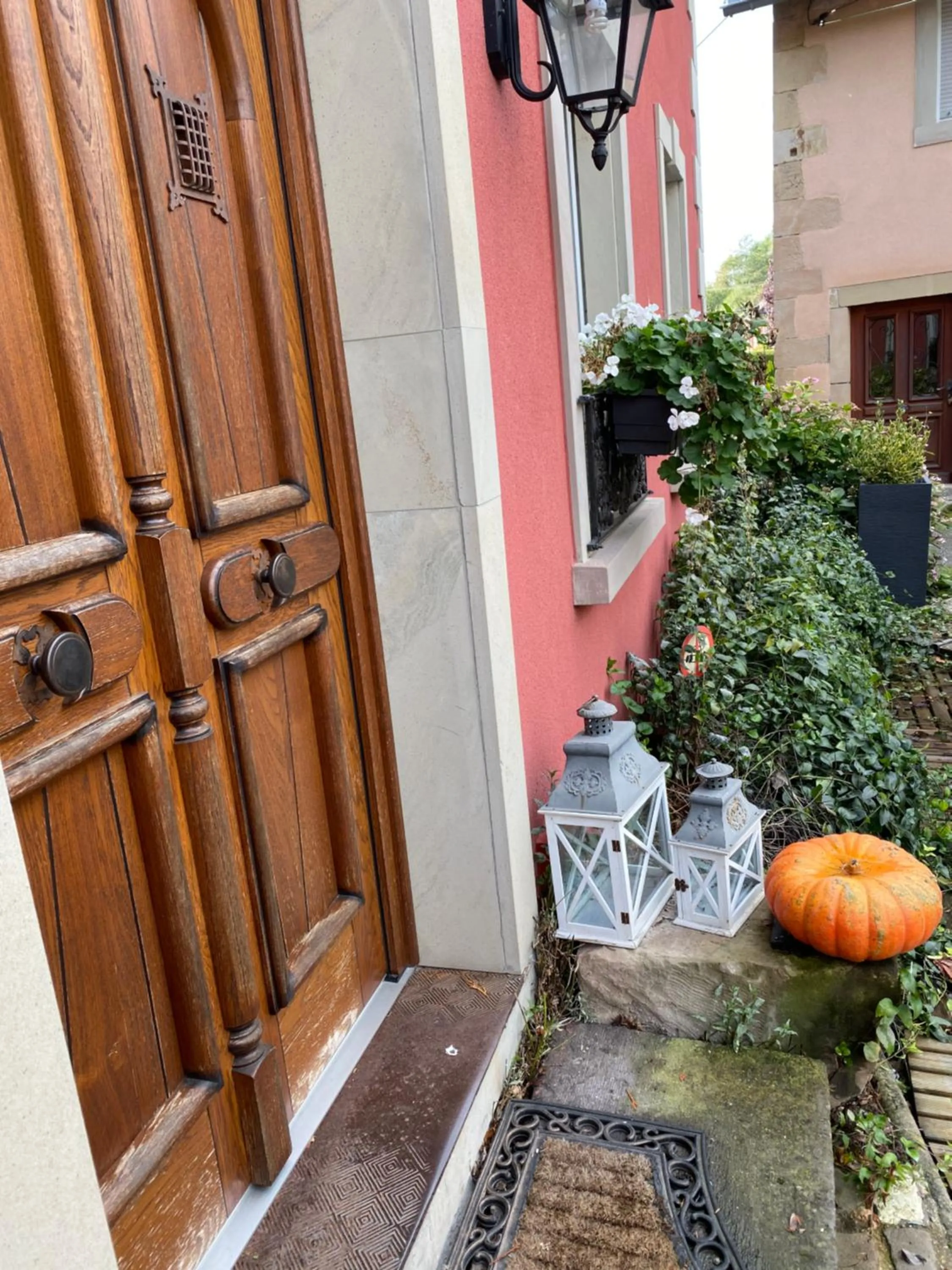 Property building in Logis Hôtel DOMAINE du MOULIN