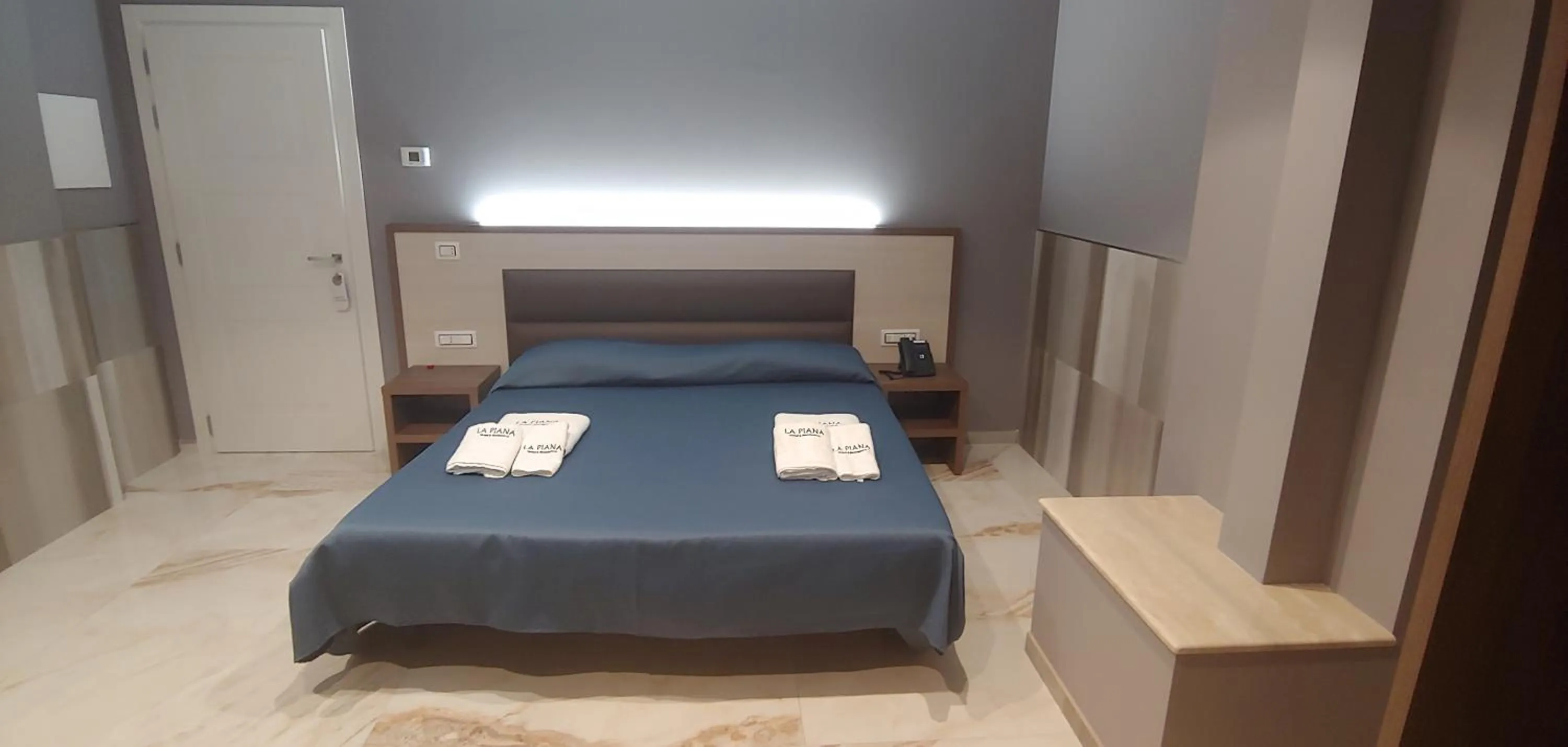 Bed in La Piana Hotel