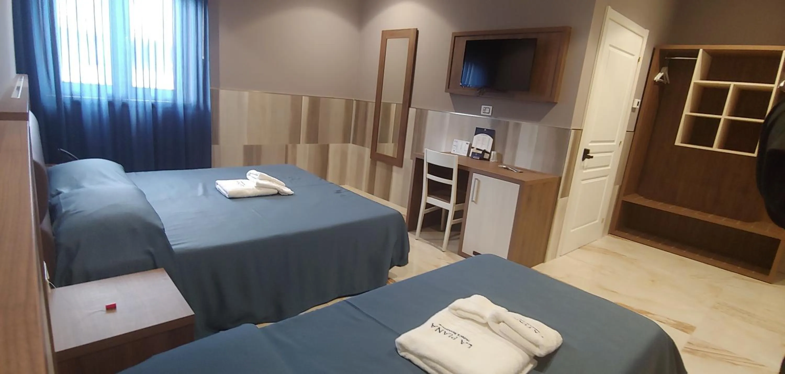 Bed in La Piana Hotel