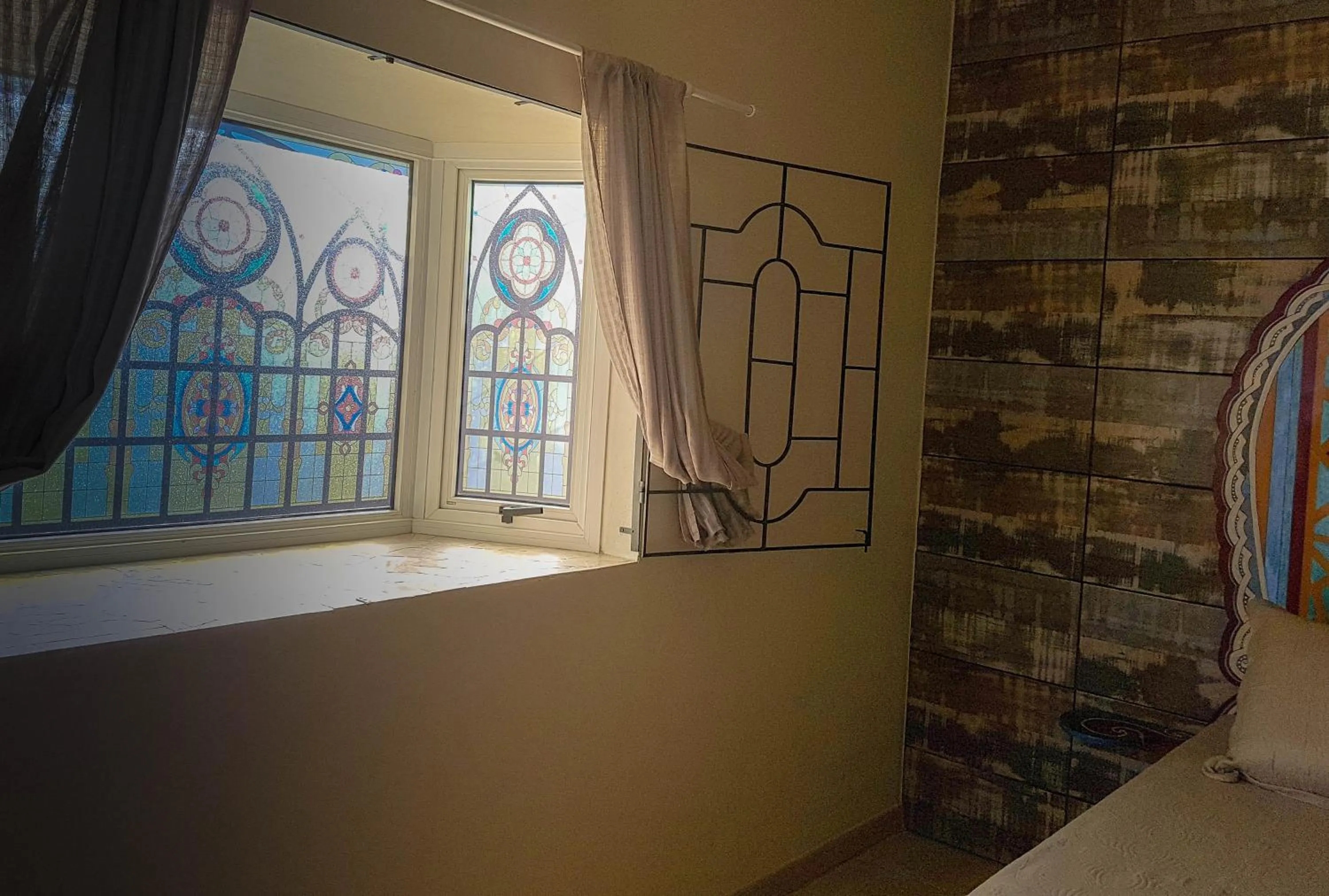 Decorative detail in Suite Queen D'Arte