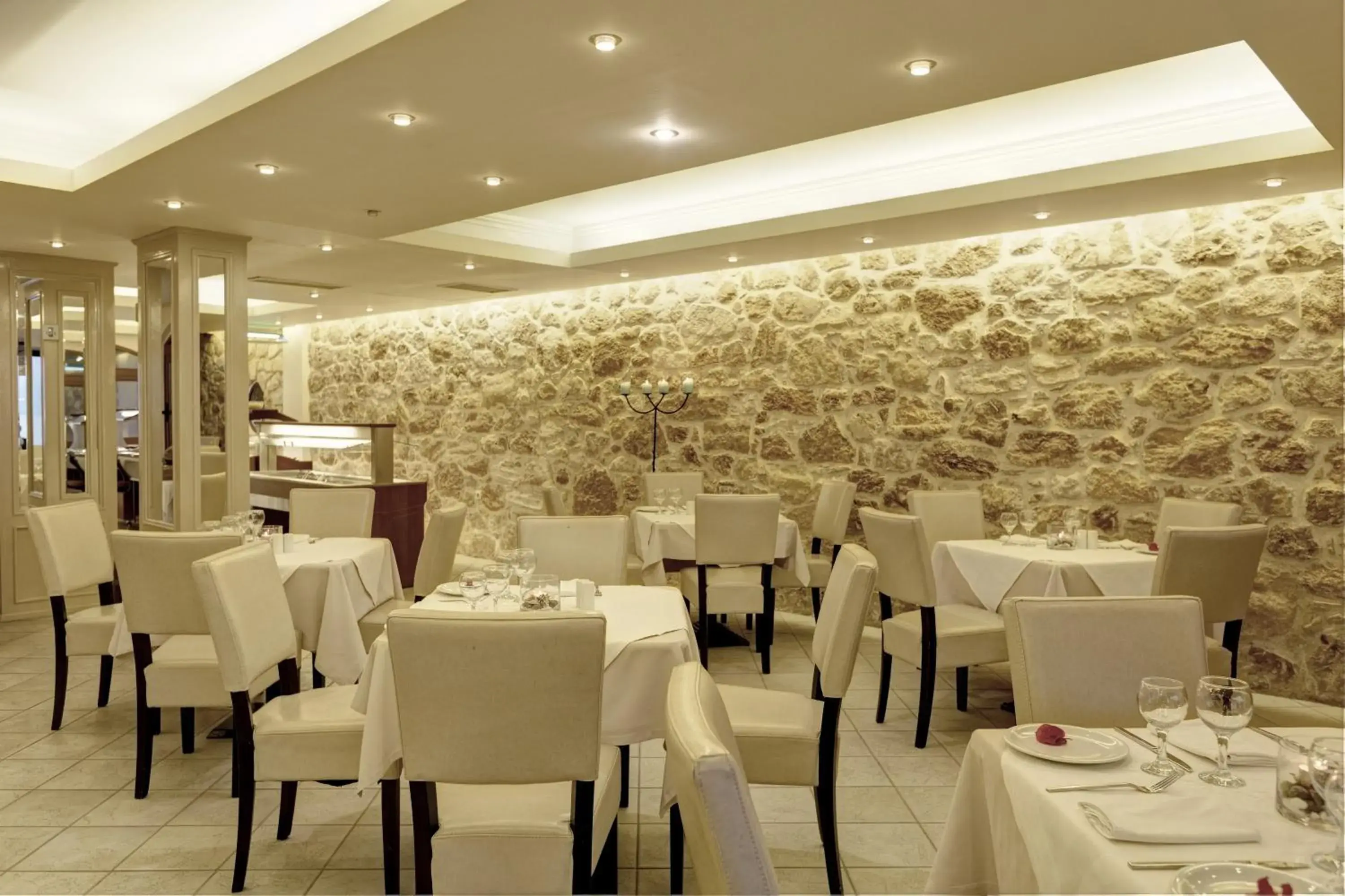 Restaurant/places to eat in Indigo Mare Restaurant/places to eat in Indigo Mare