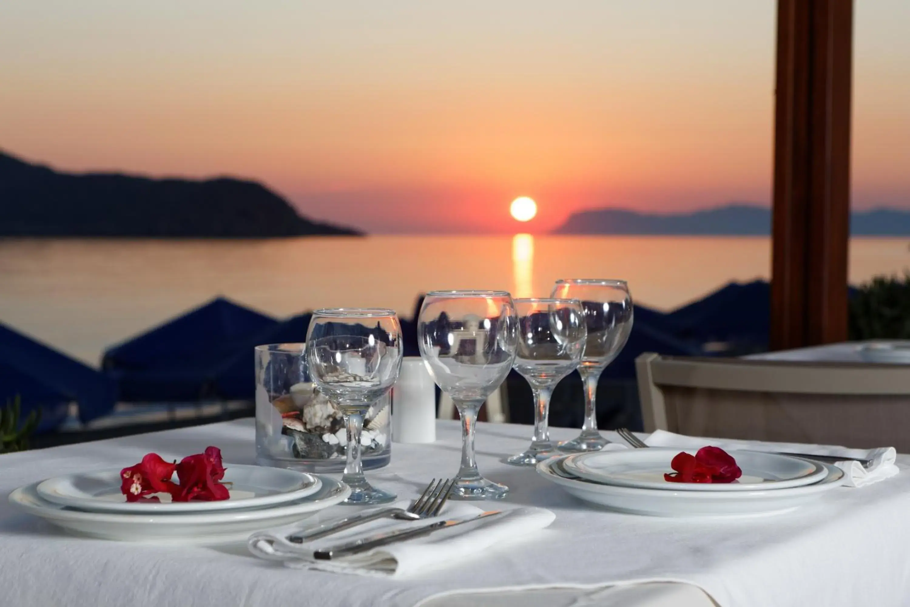 Restaurant/places to eat in Indigo Mare Restaurant/places to eat in Indigo Mare