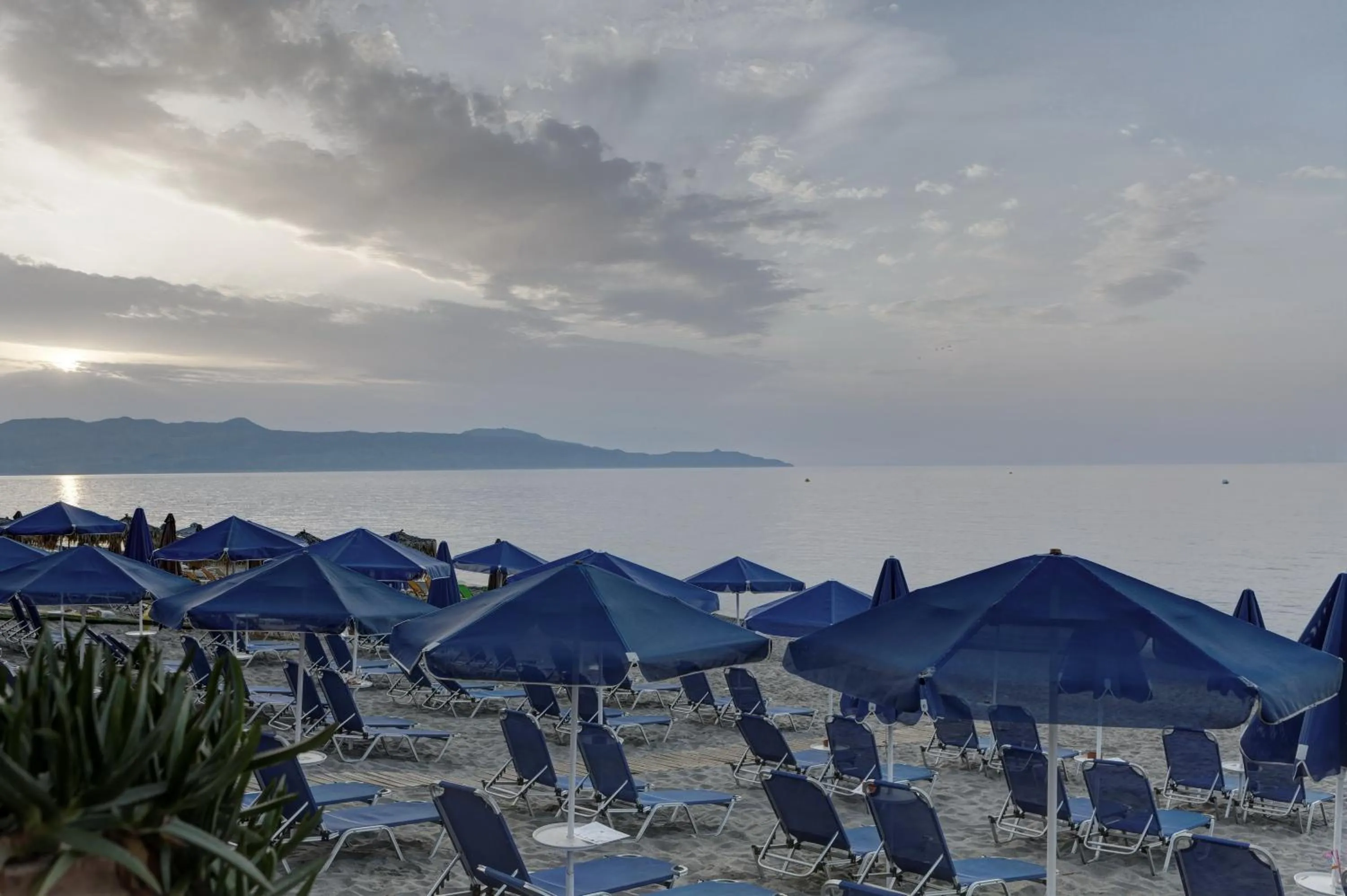 Beach in Indigo Mare