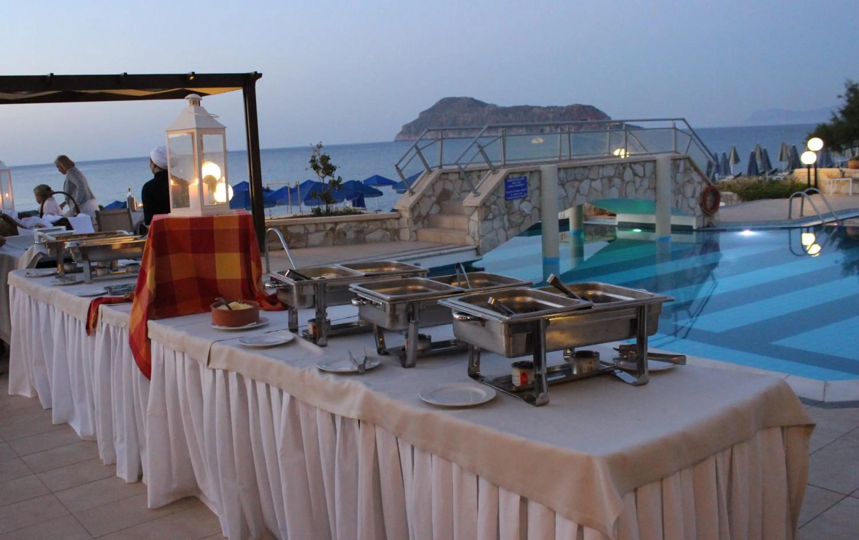 Restaurant/places to eat in Indigo Mare