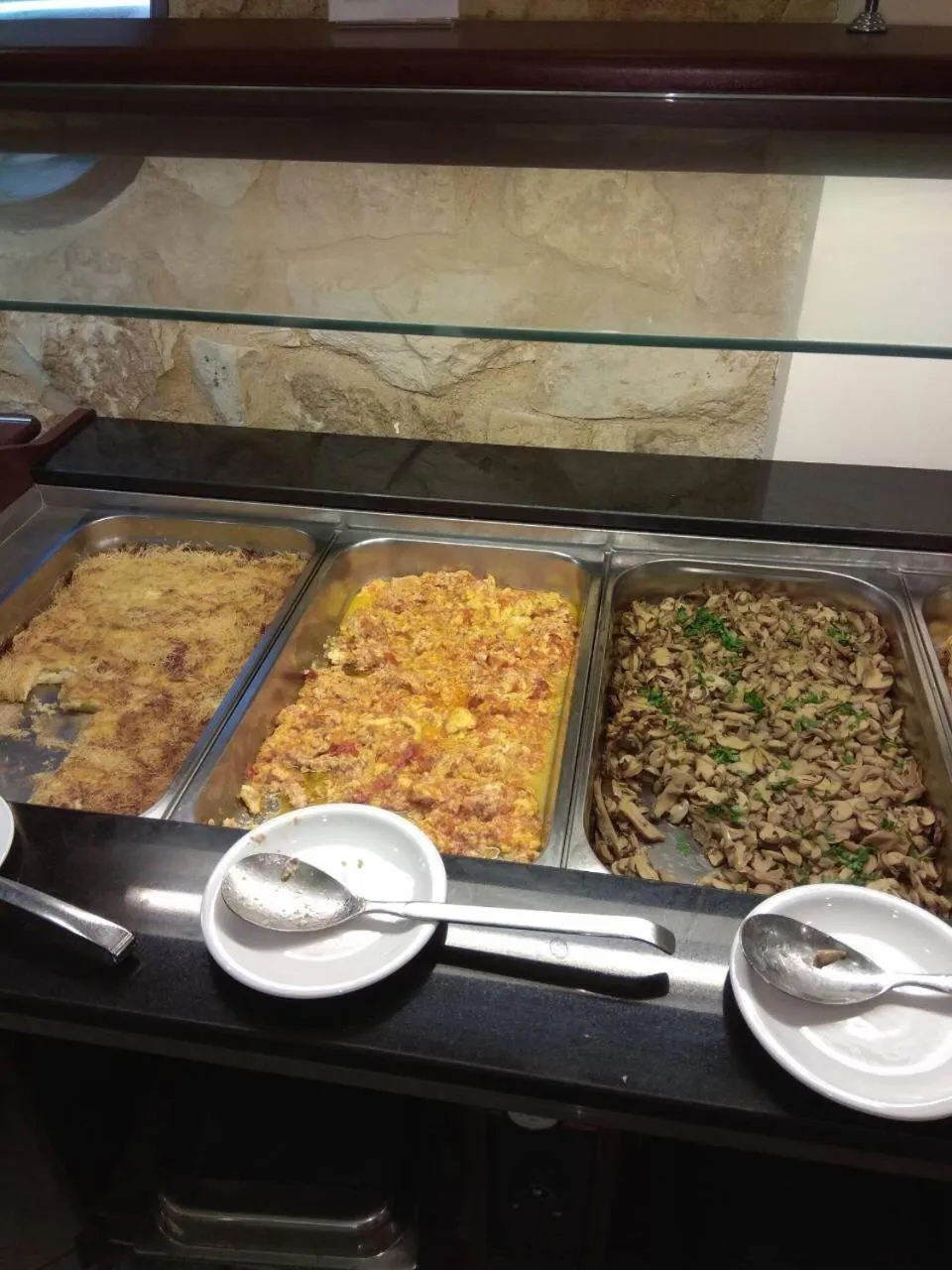 Breakfast in Indigo Mare