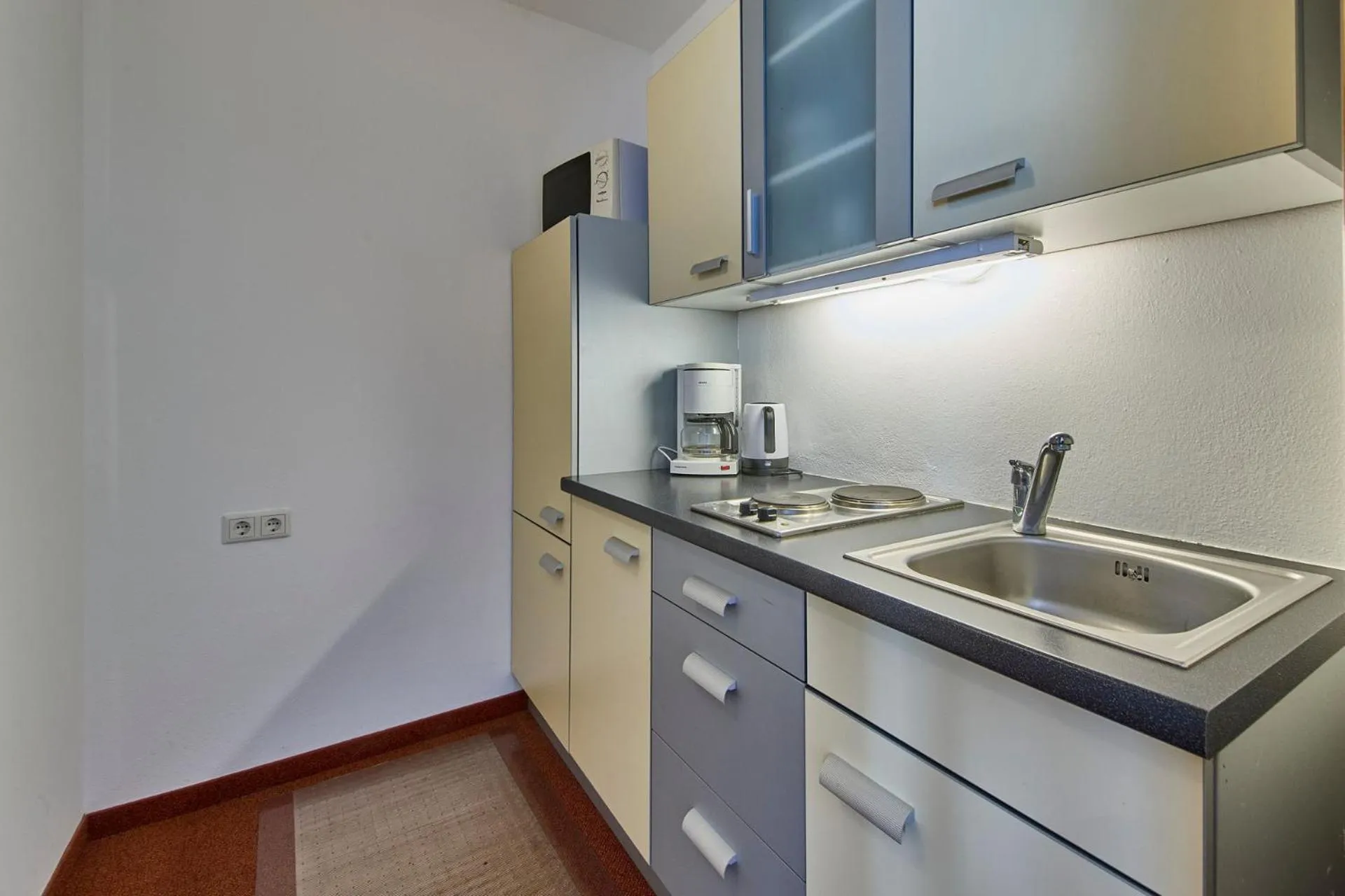 Coffee/tea facilities in Hotel Garni Tirol