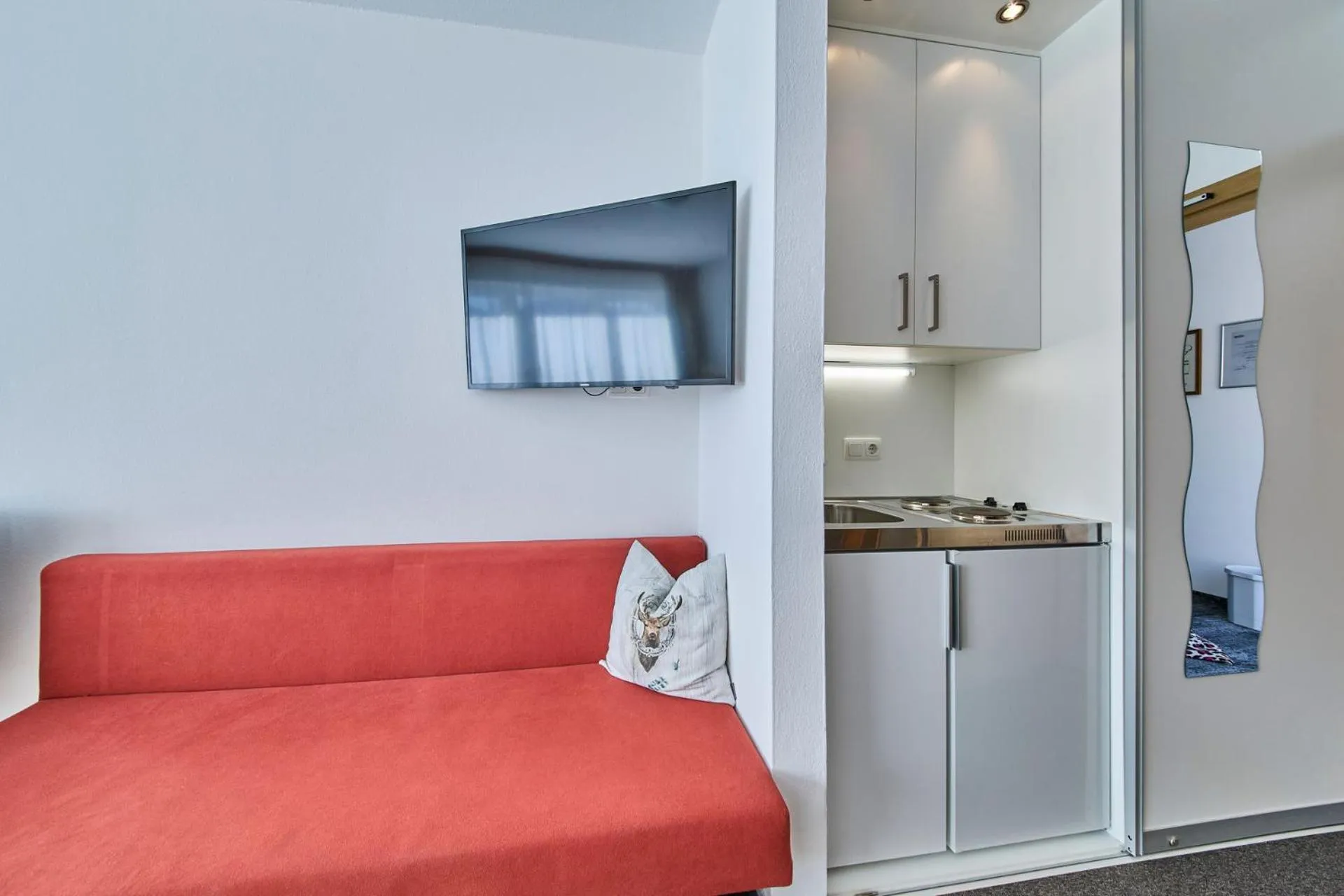 TV and multimedia in Hotel Garni Tirol