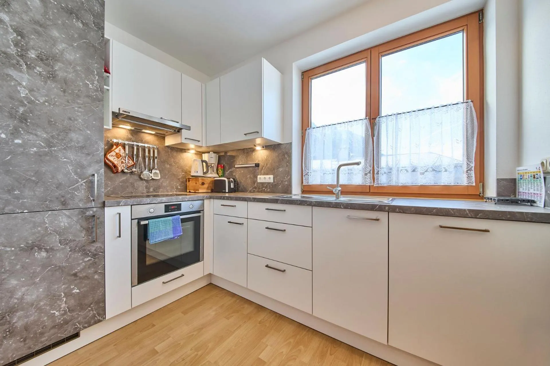 Kitchen or kitchenette in Hotel Garni Tirol