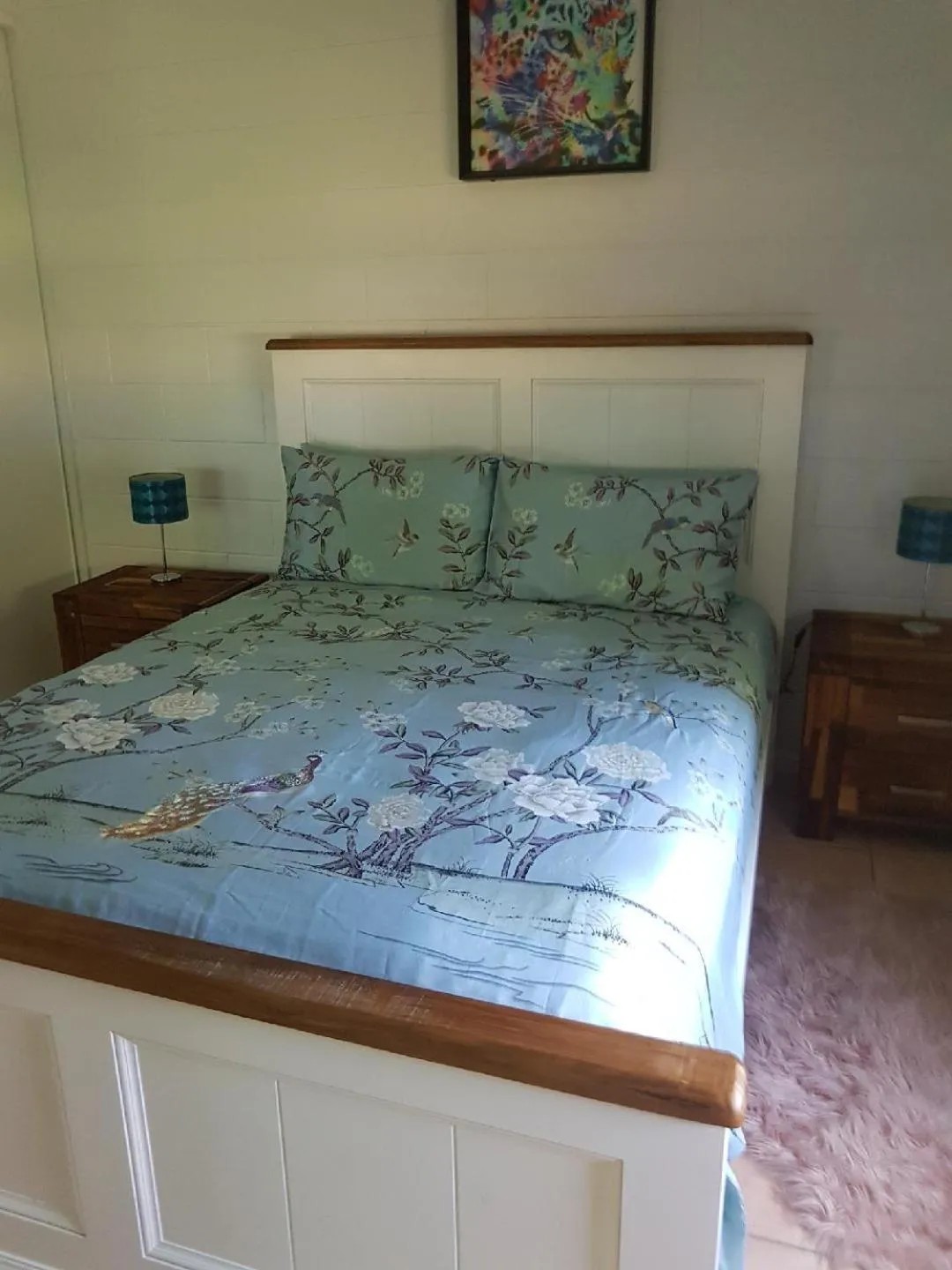 Bed in King Reef Resort