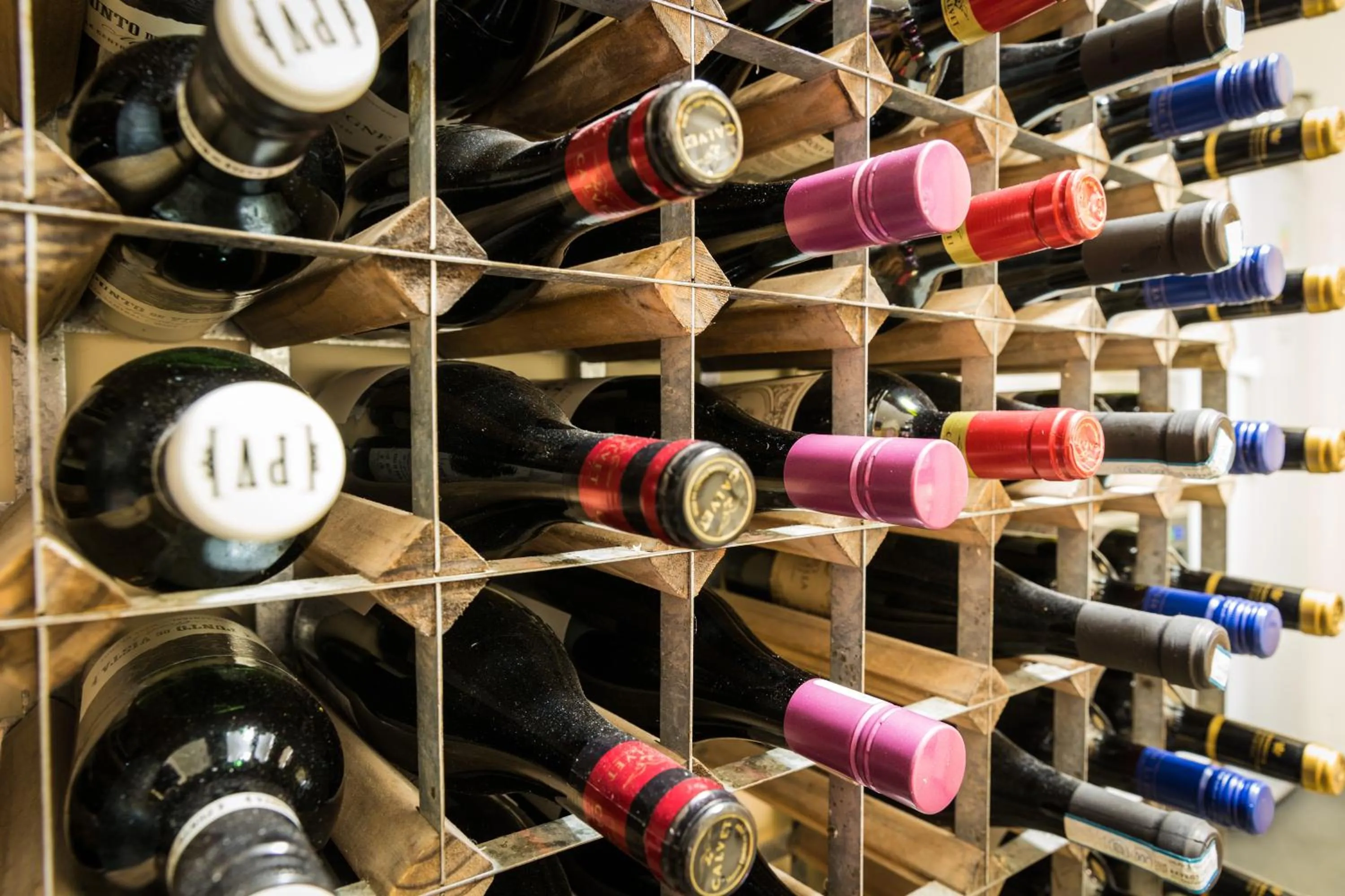 Lounge or bar in Sandy Cove Hotel