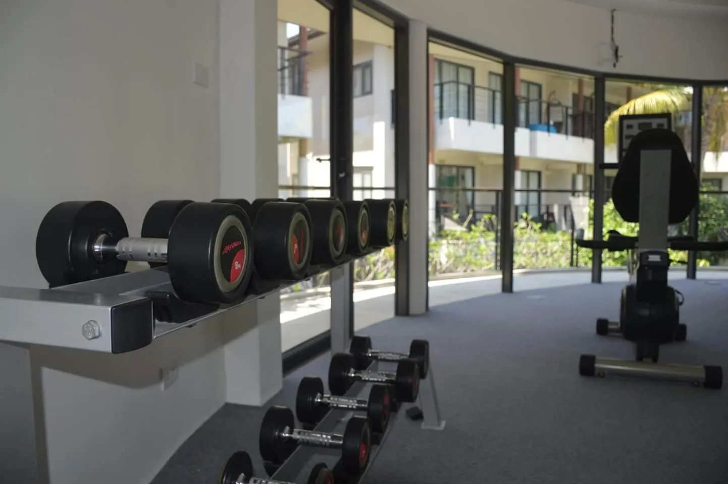 TSE Residence [by Samui Emerald]