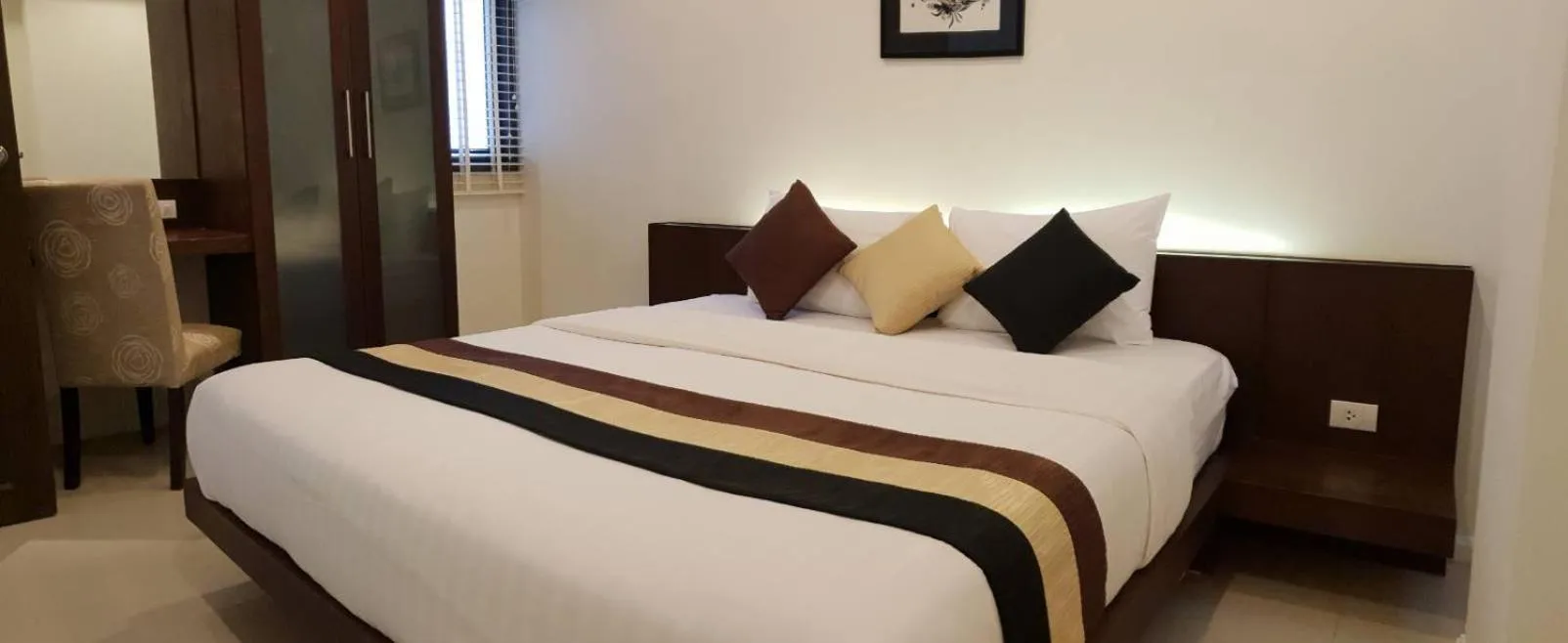 Bed in TSE Residence [by Samui Emerald]