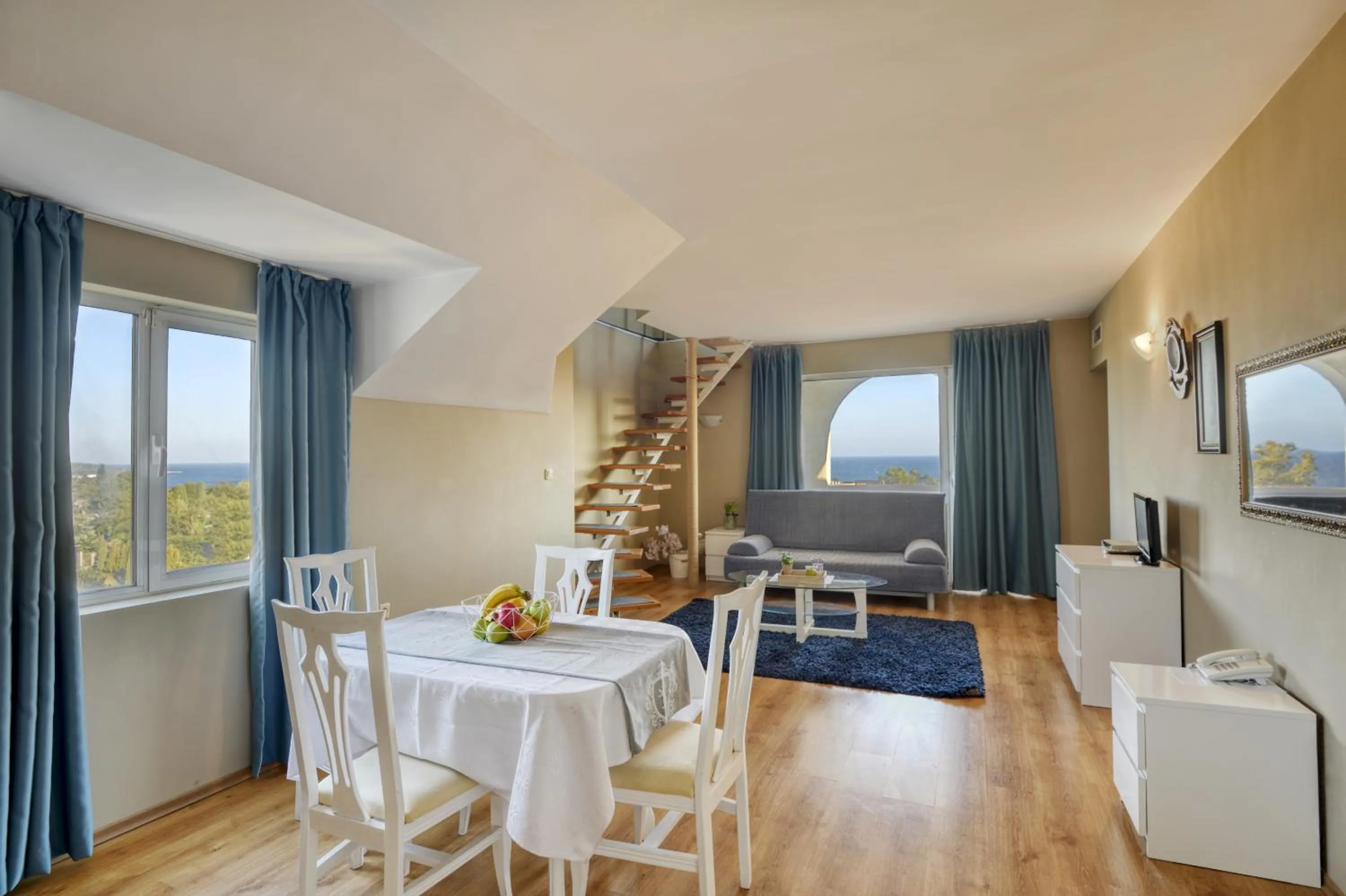 Maisonette in Alekta Hotel