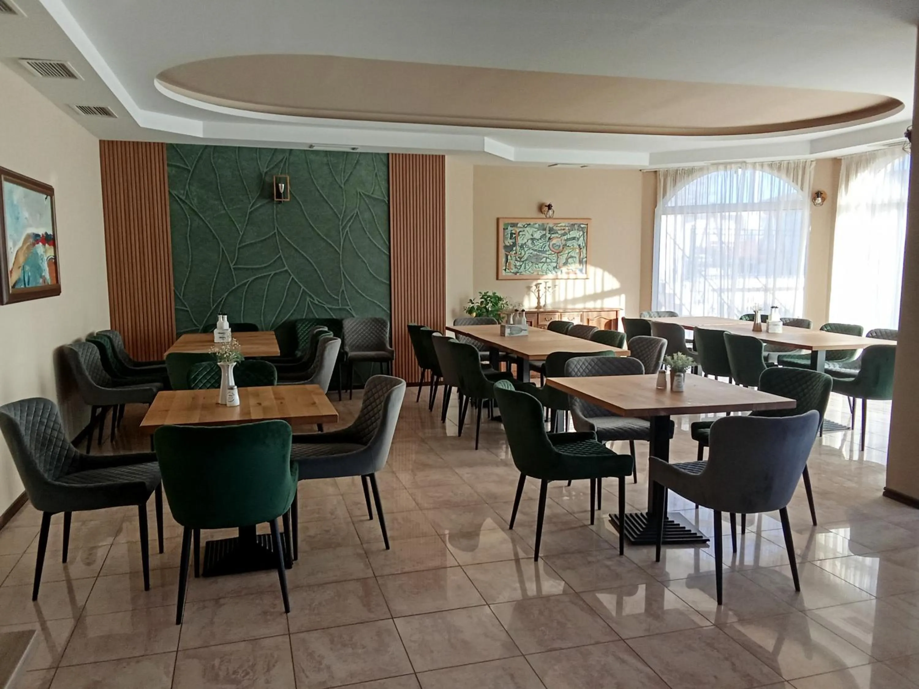 Alekta Hotel - Free Parking