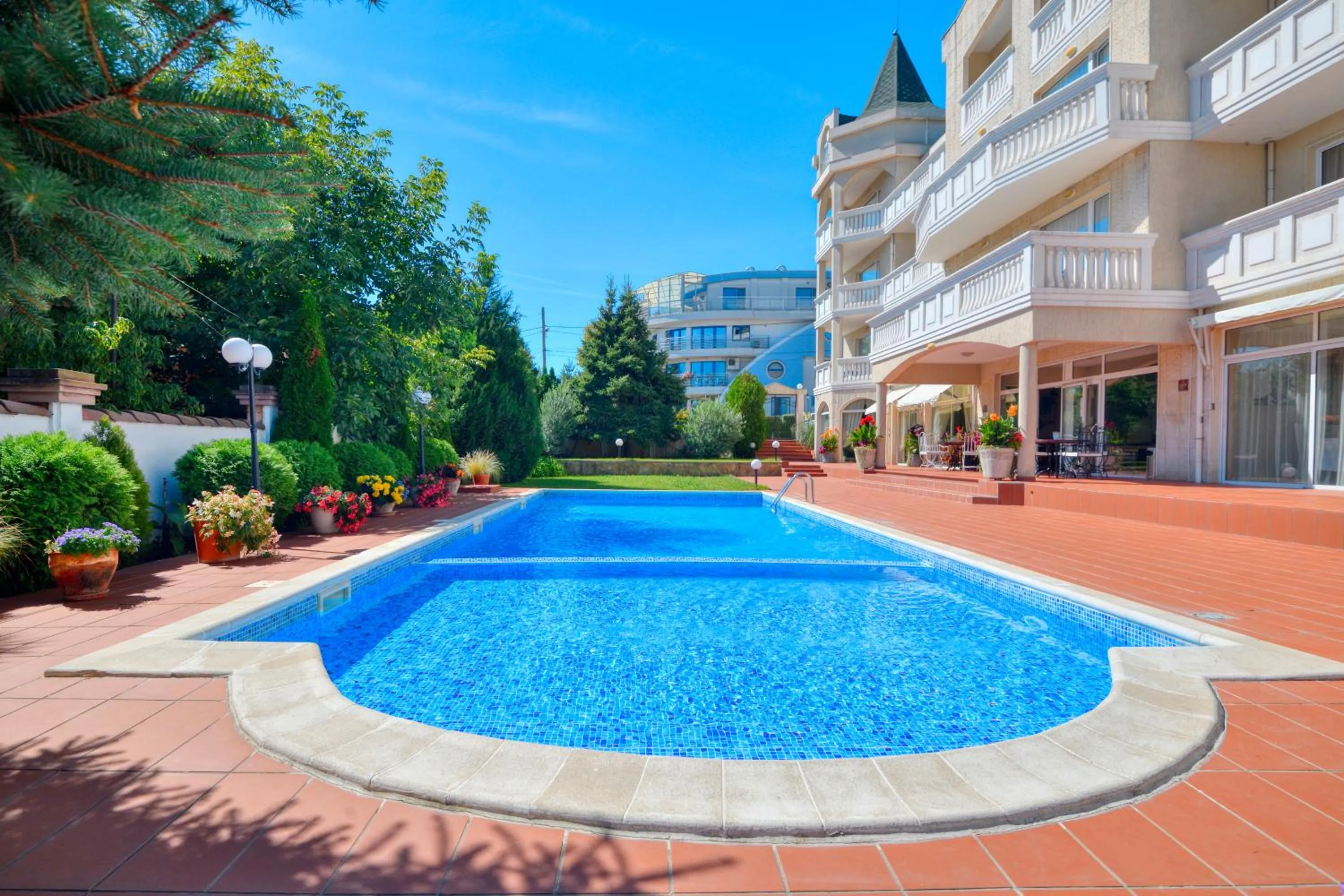 Alekta Hotel - Free Parking