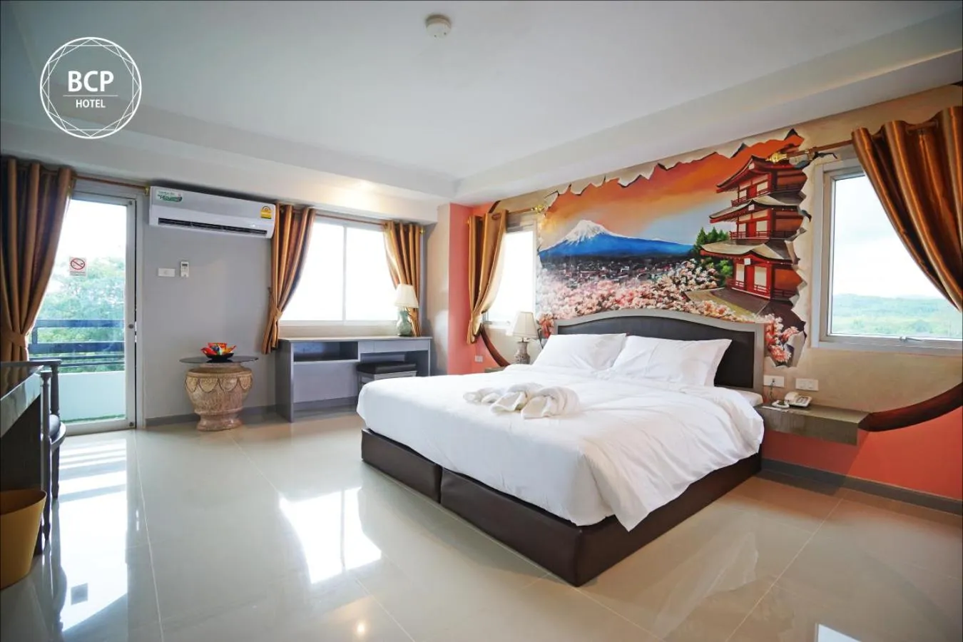 Photo of the whole room, Bed in BCP Hotel