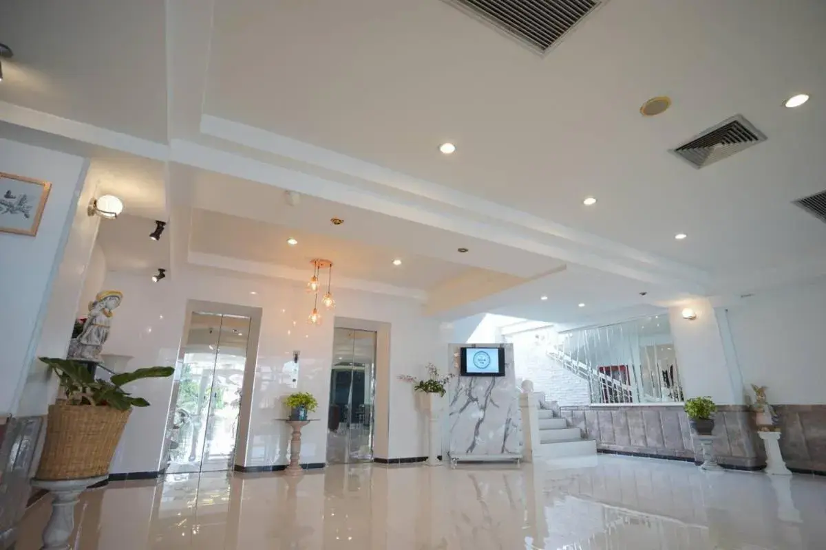 Lobby or reception in BCP Hotel Lobby or reception in BCP Hotel