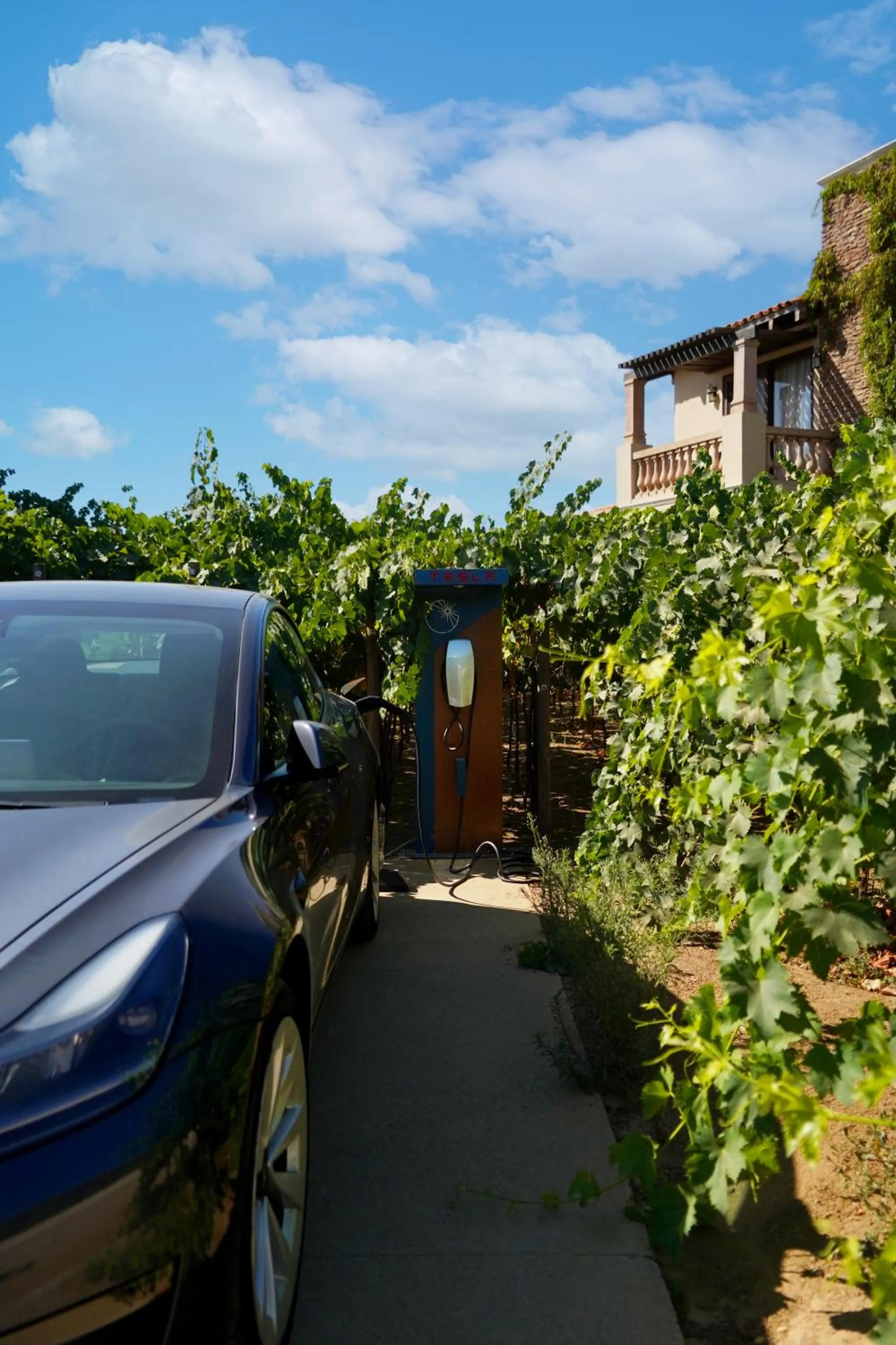 Parking in El Cielo Resort