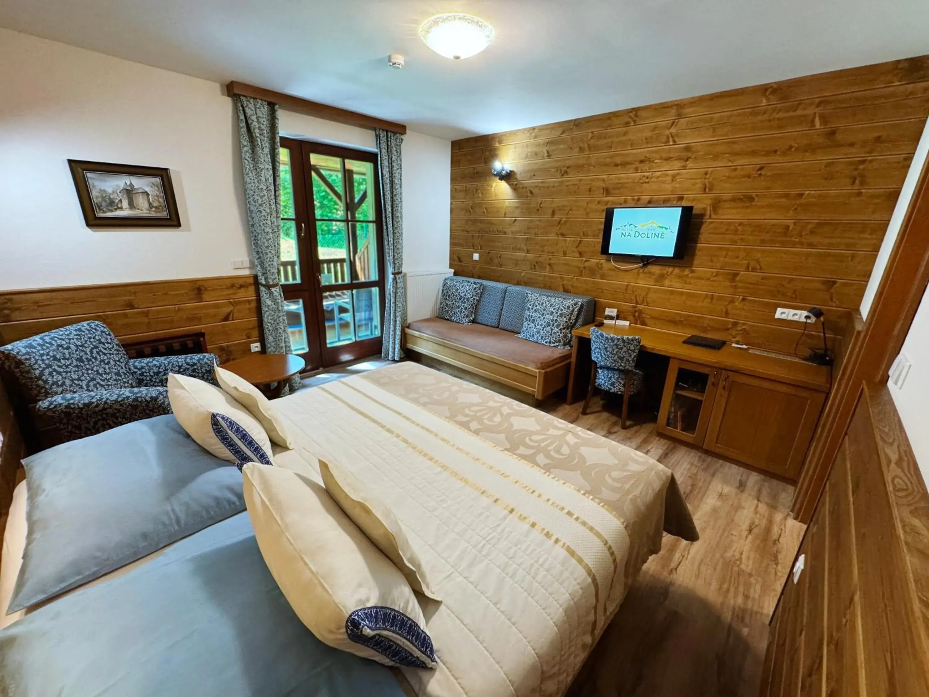 Double Room - single occupancy in Hotel Na Dolině Double Room - single occupancy in Hotel Na Dolině