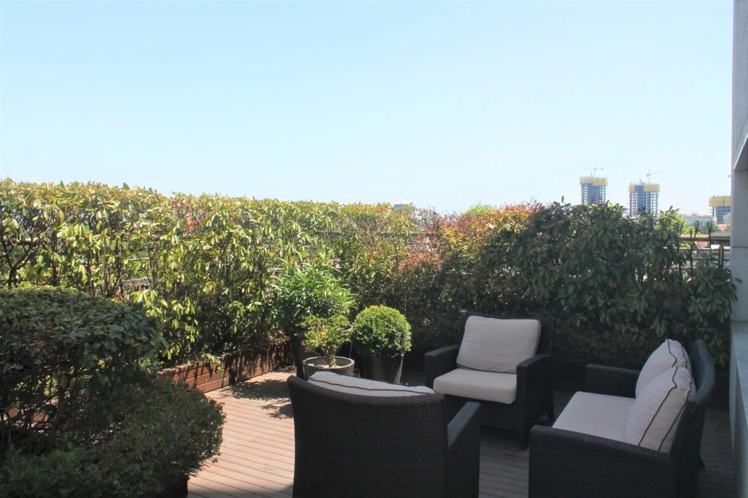 Seating area in Hyatt Centric Levent Istanbul