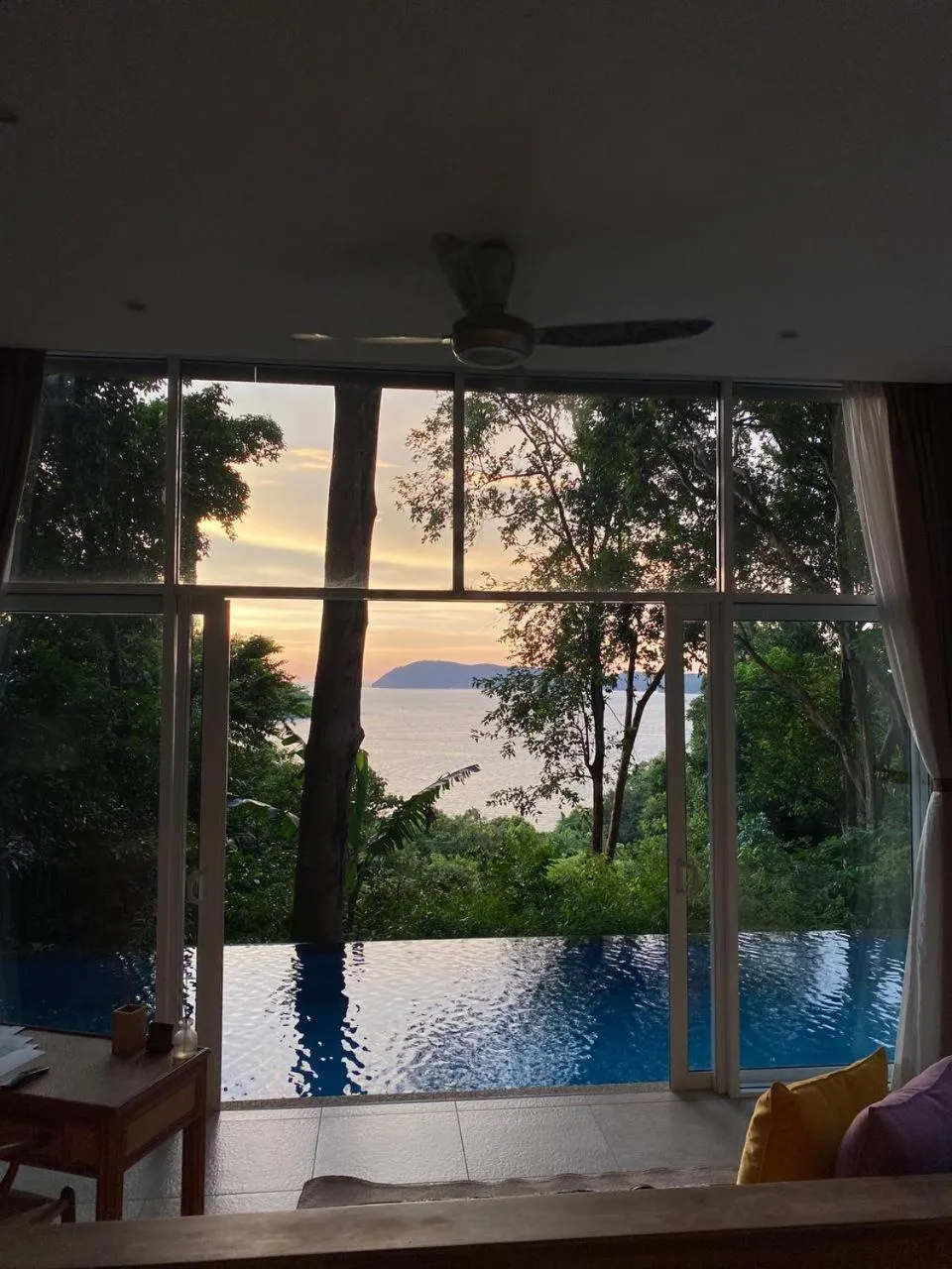 Sea view in Ambong Pool Villas - Private Pool