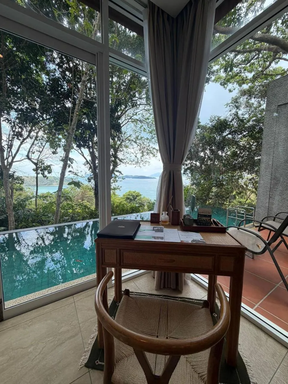 Sea view in Ambong Pool Villas - Private Pool