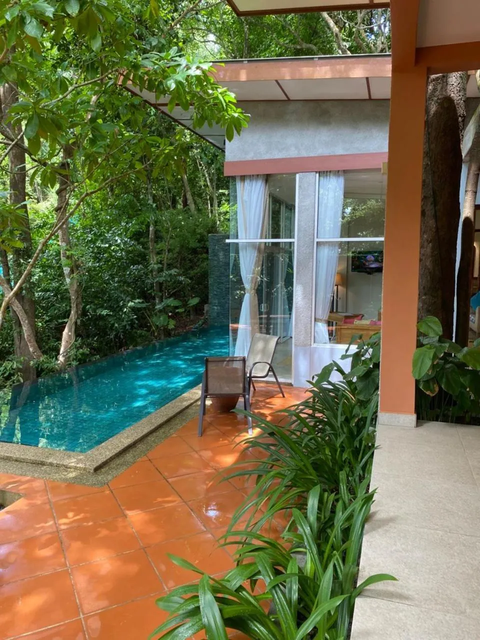 Swimming pool in Ambong Pool Villas - Private Pool