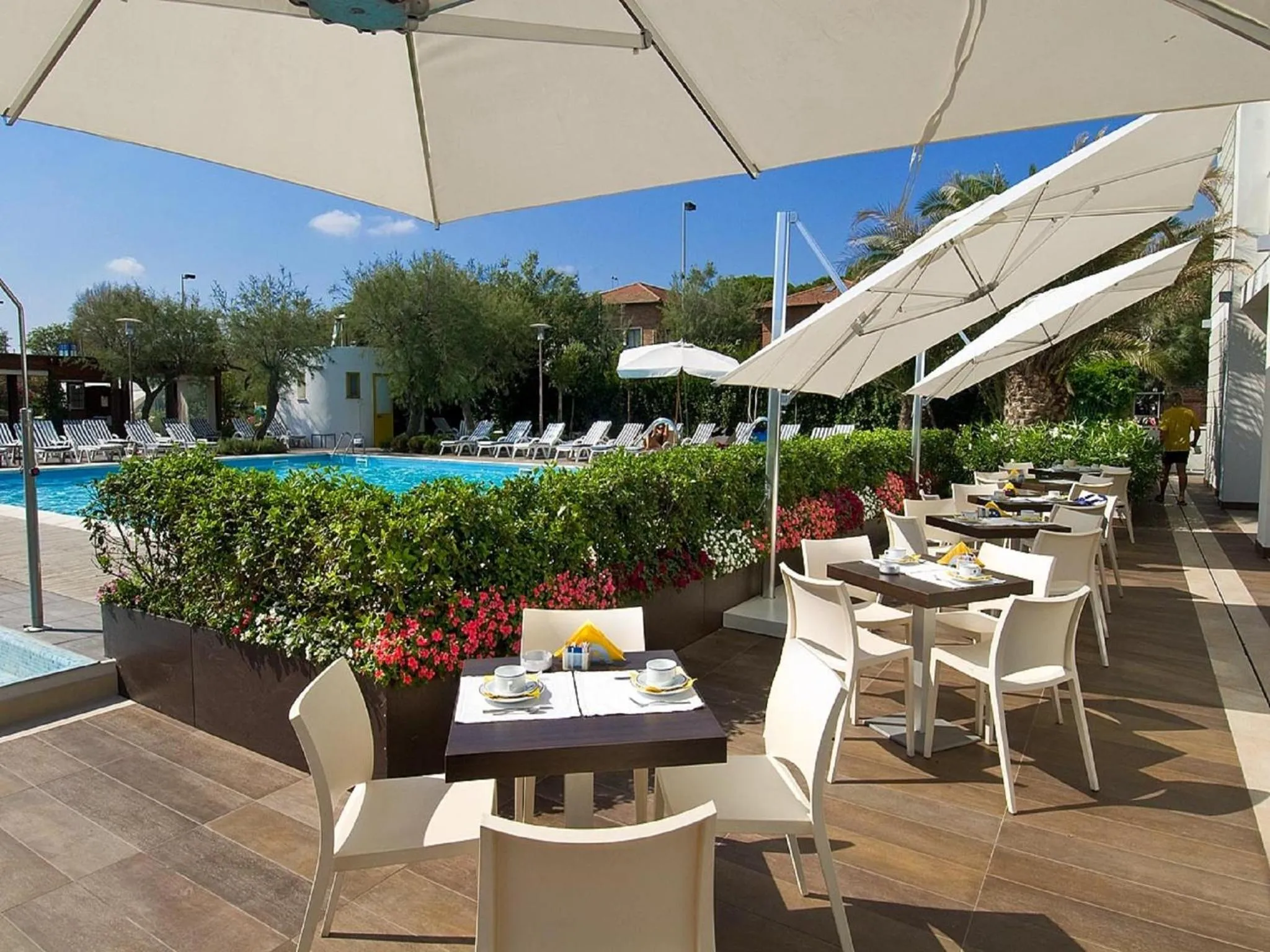 Garden view in Hotel Sarti