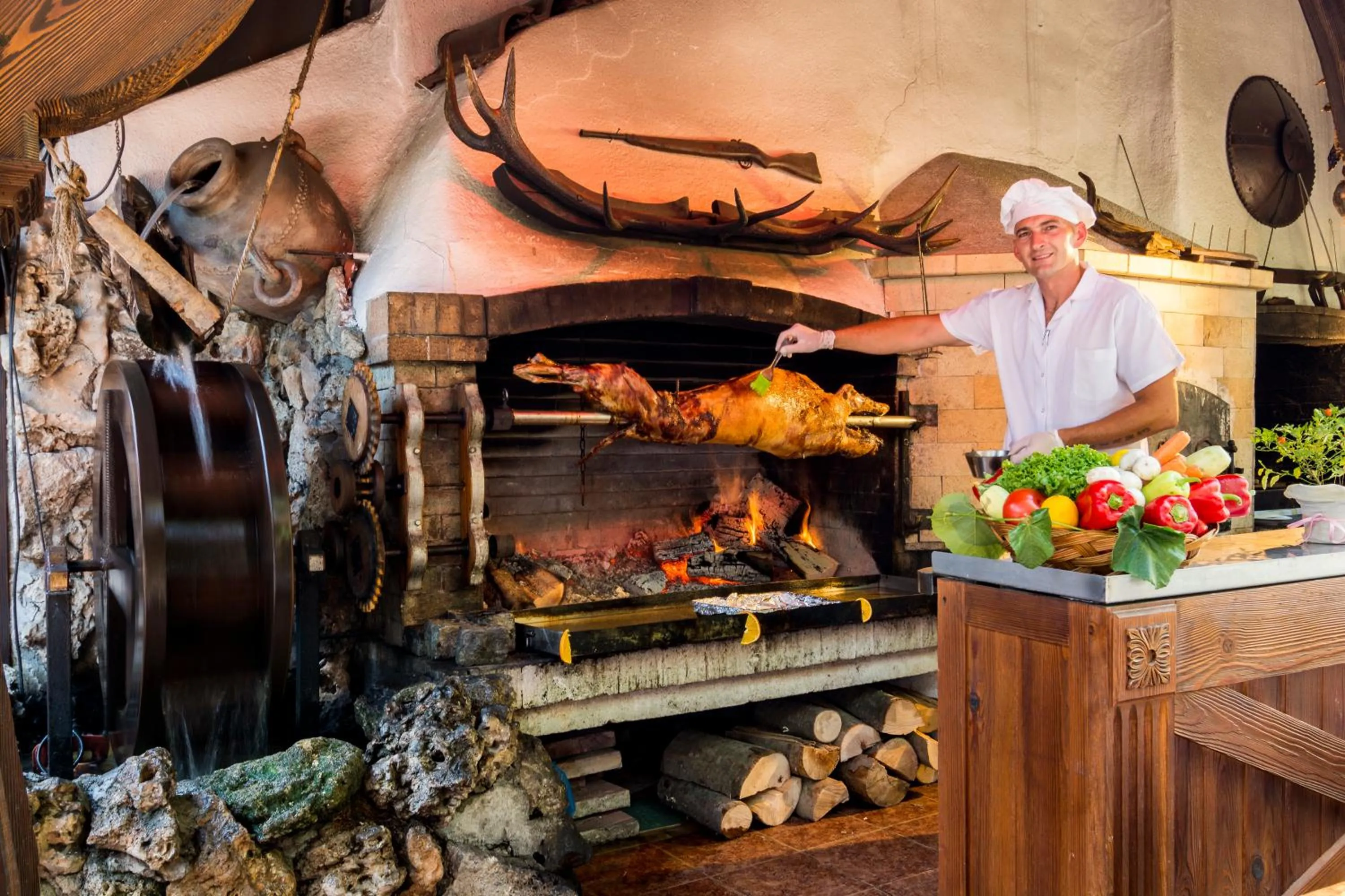 Restaurant/places to eat in Spa Hotel Rich