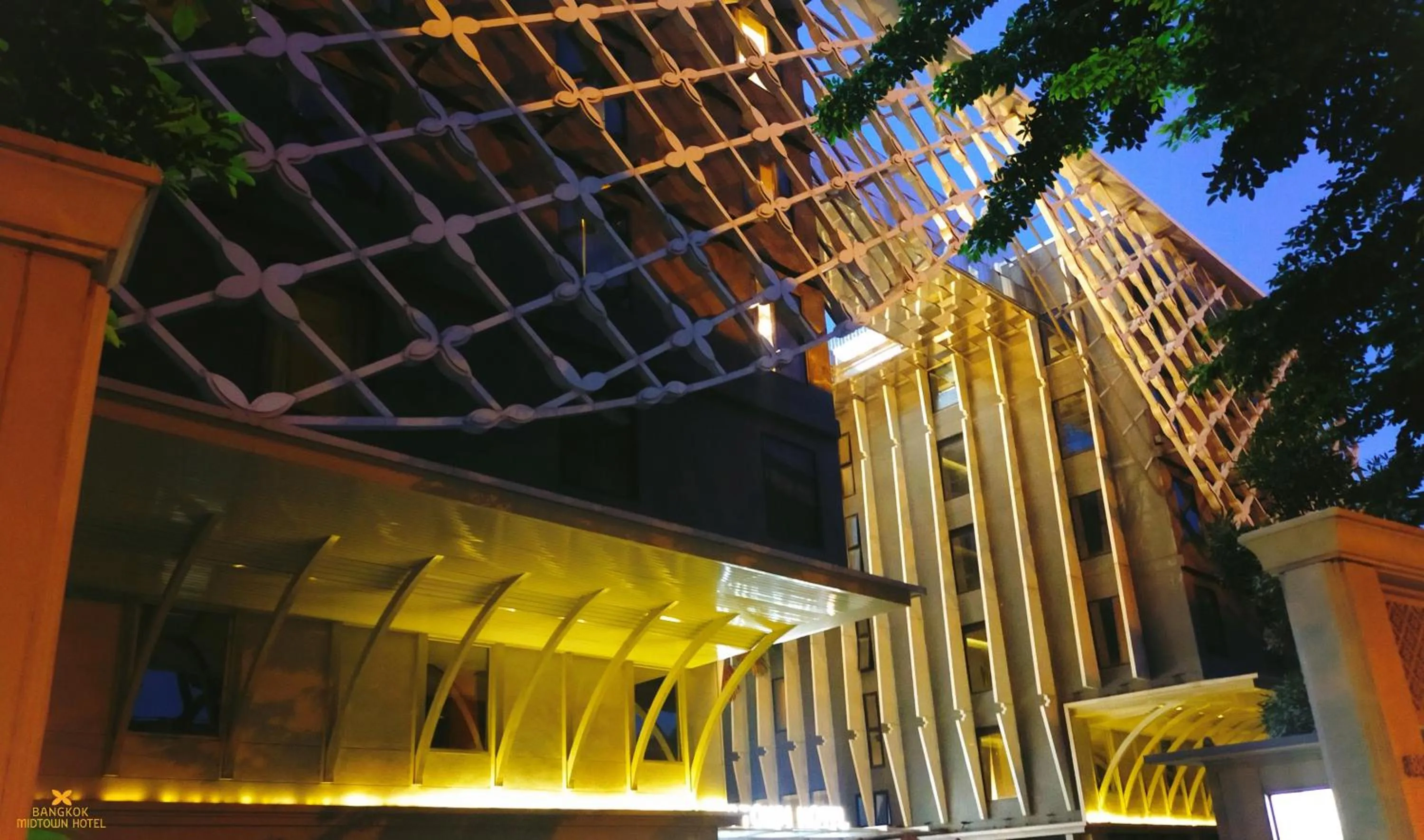 Property building in Bangkok Midtown Hotel