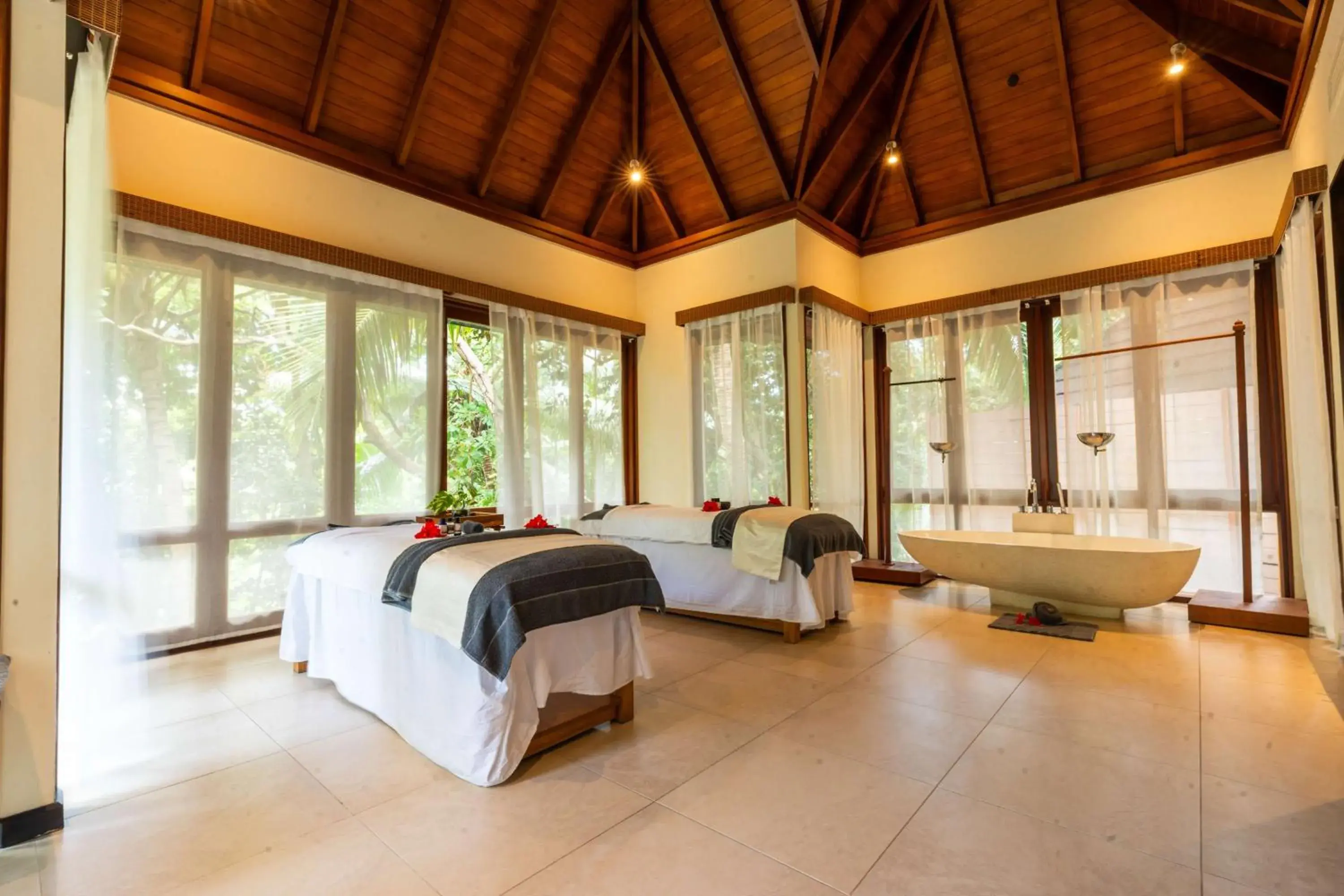 Spa and wellness centre/facilities, Bed in Hilton Seychelles Labriz Resort & Spa Spa and wellness centre/facilities, Bed in Hilton Seychelles Labriz Resort & Spa