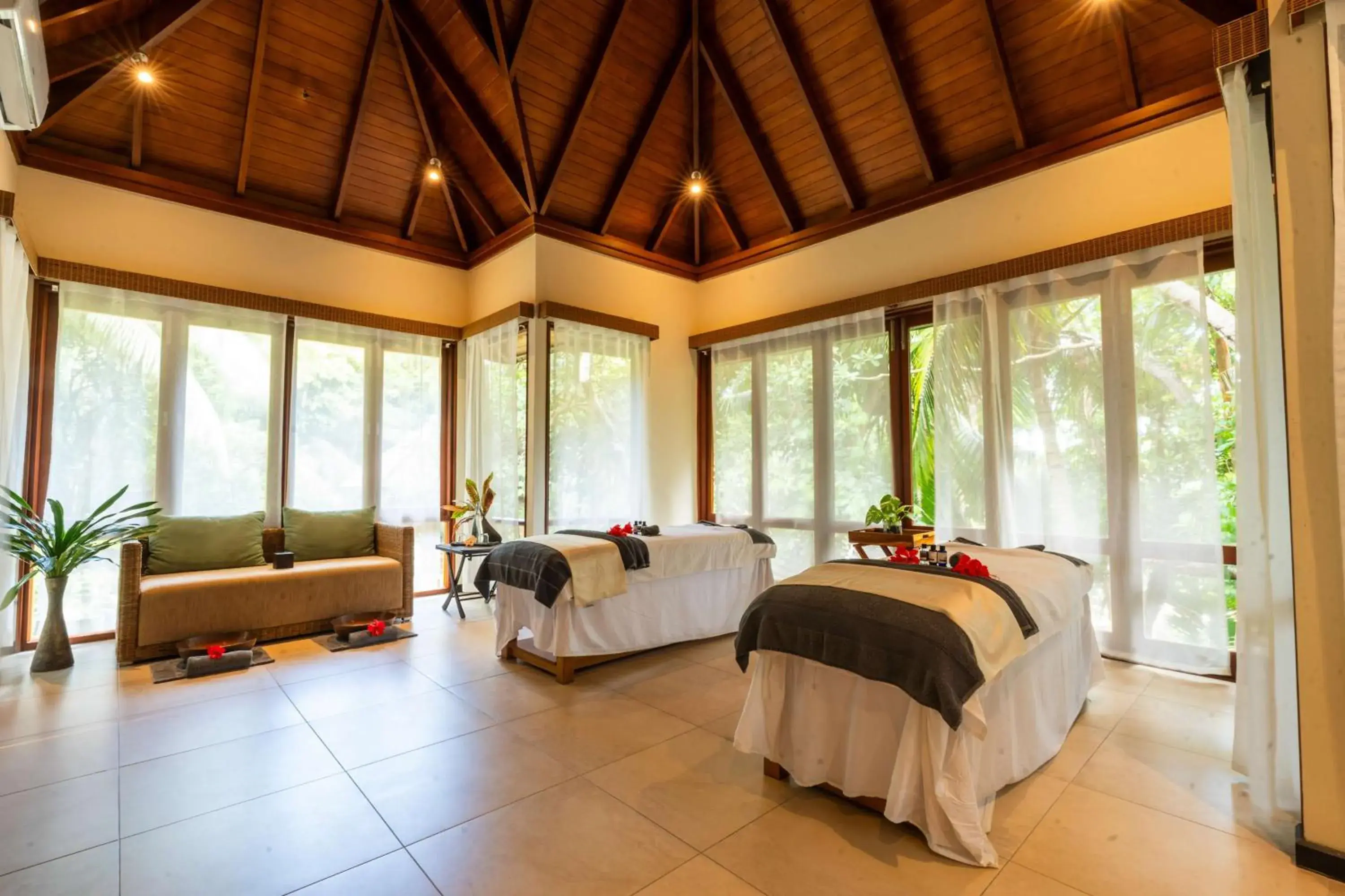 Spa and wellness centre/facilities, Bed in Hilton Seychelles Labriz Resort & Spa Spa and wellness centre/facilities, Bed in Hilton Seychelles Labriz Resort & Spa