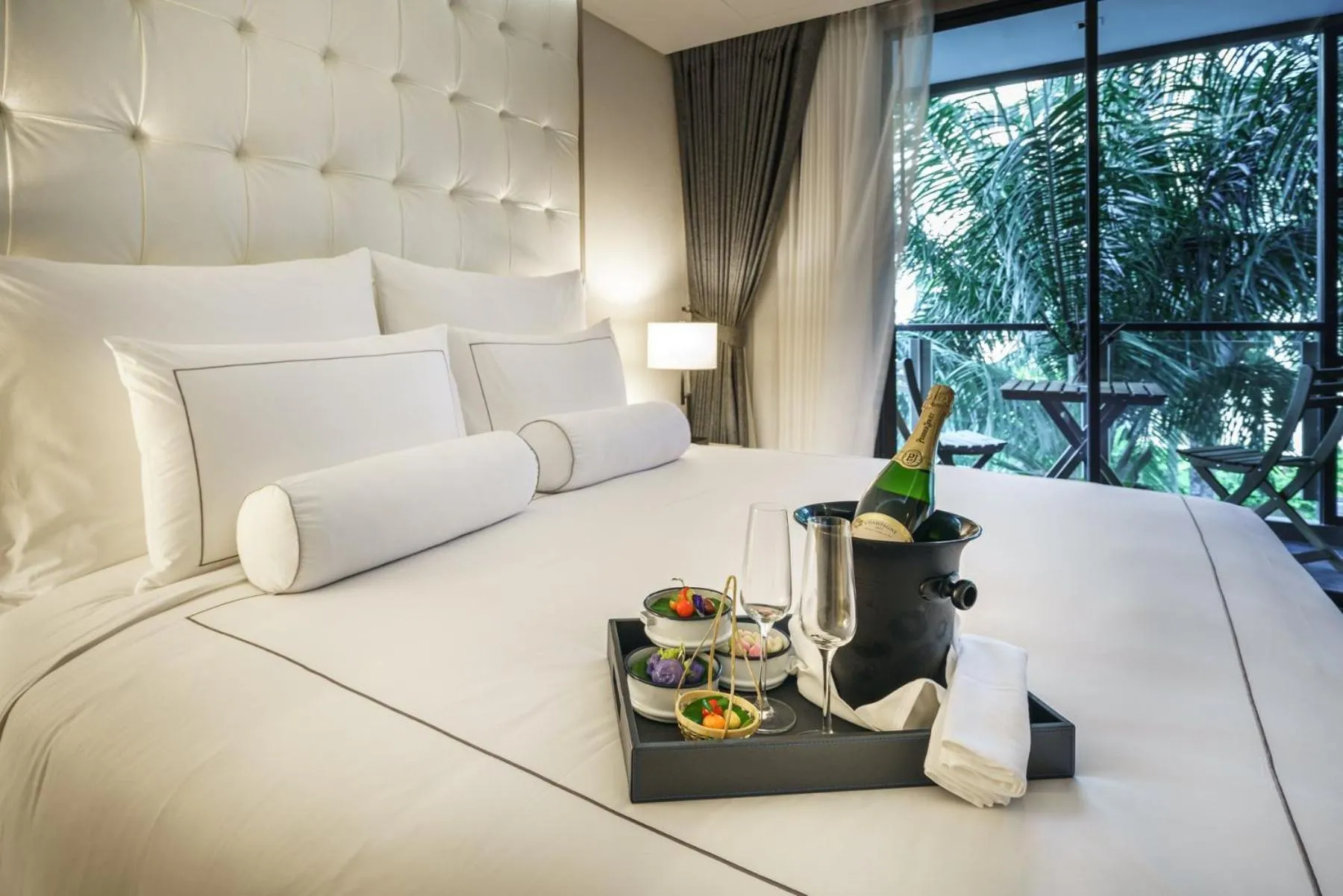 Bed in Tastoria Collection Sukhumvit