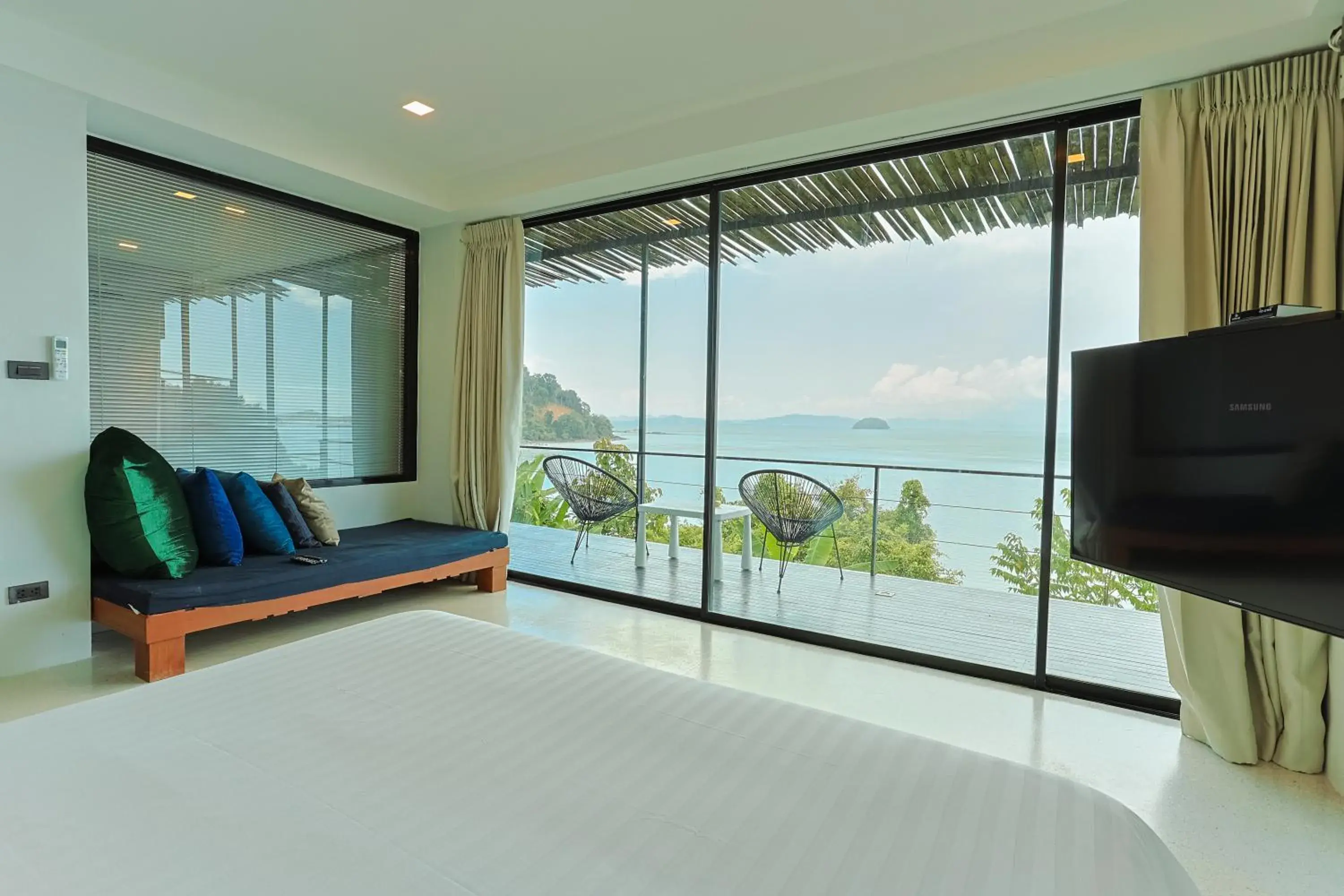Sea view, Bed in 8IK88 Resort, Phuket - SHA Extra Plus Sea view, Bed in 8IK88 Resort, Phuket - SHA Extra Plus