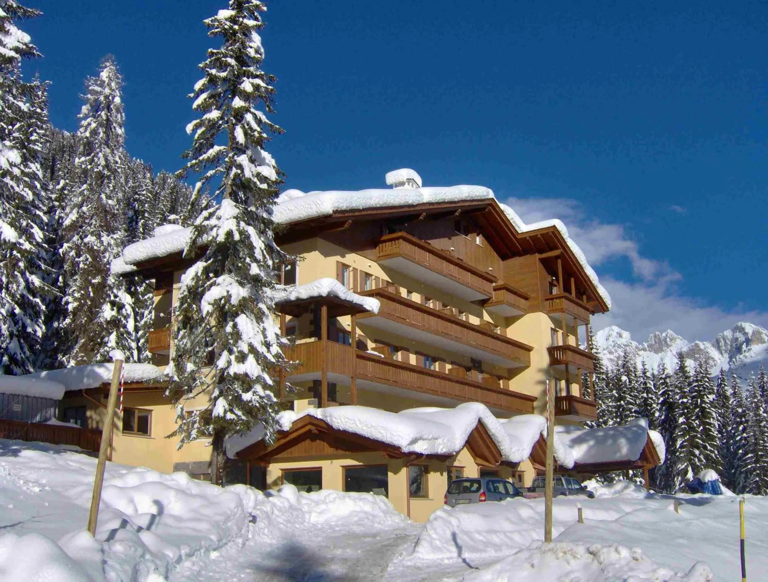 Facade/entrance in Residence Panorama