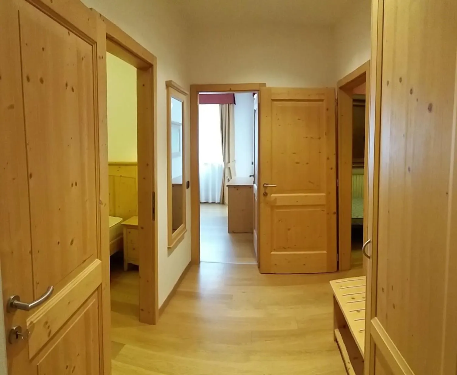 Photo of the whole room in Residence Panorama