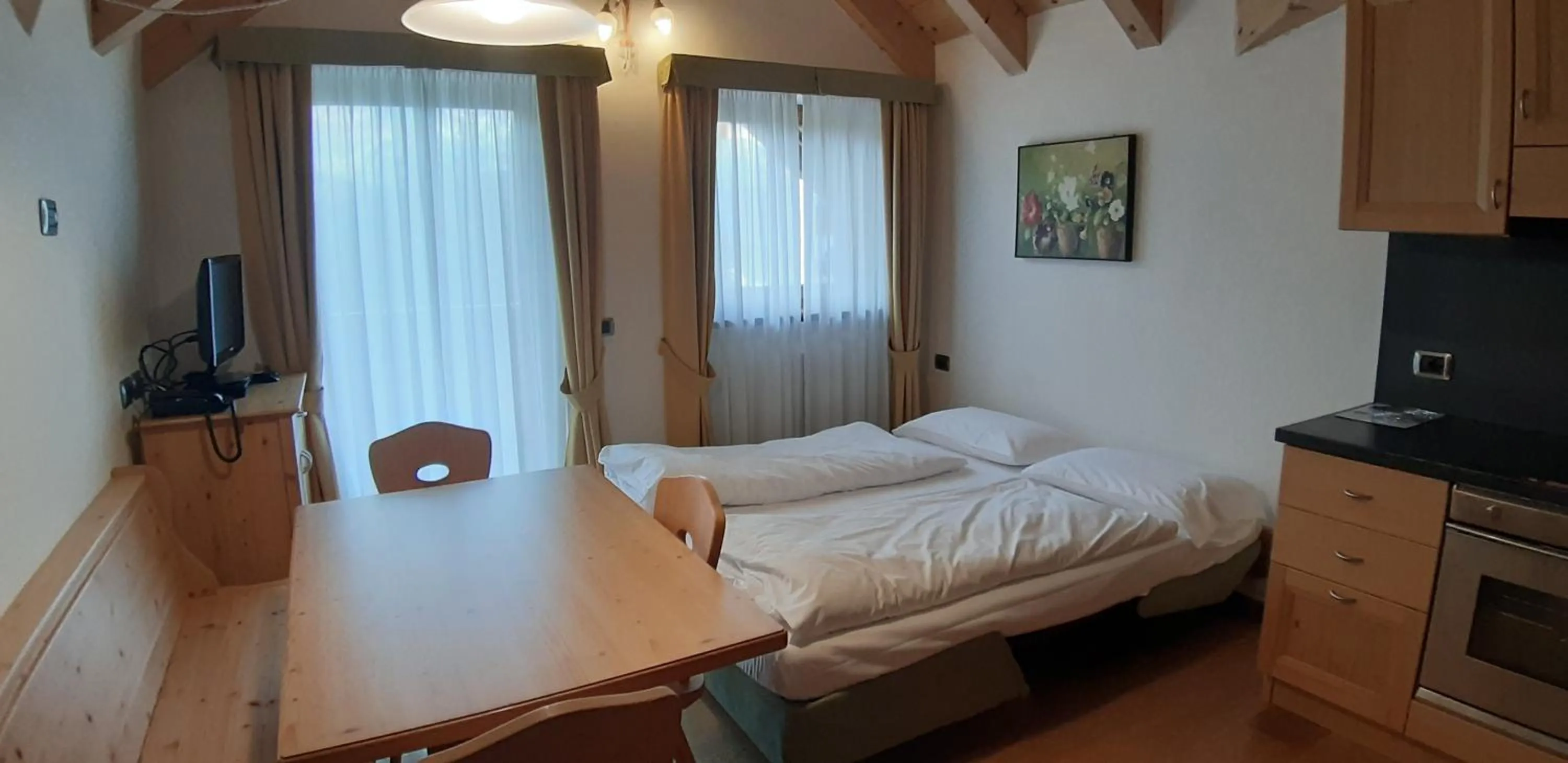 Living room, Bed in Residence Panorama