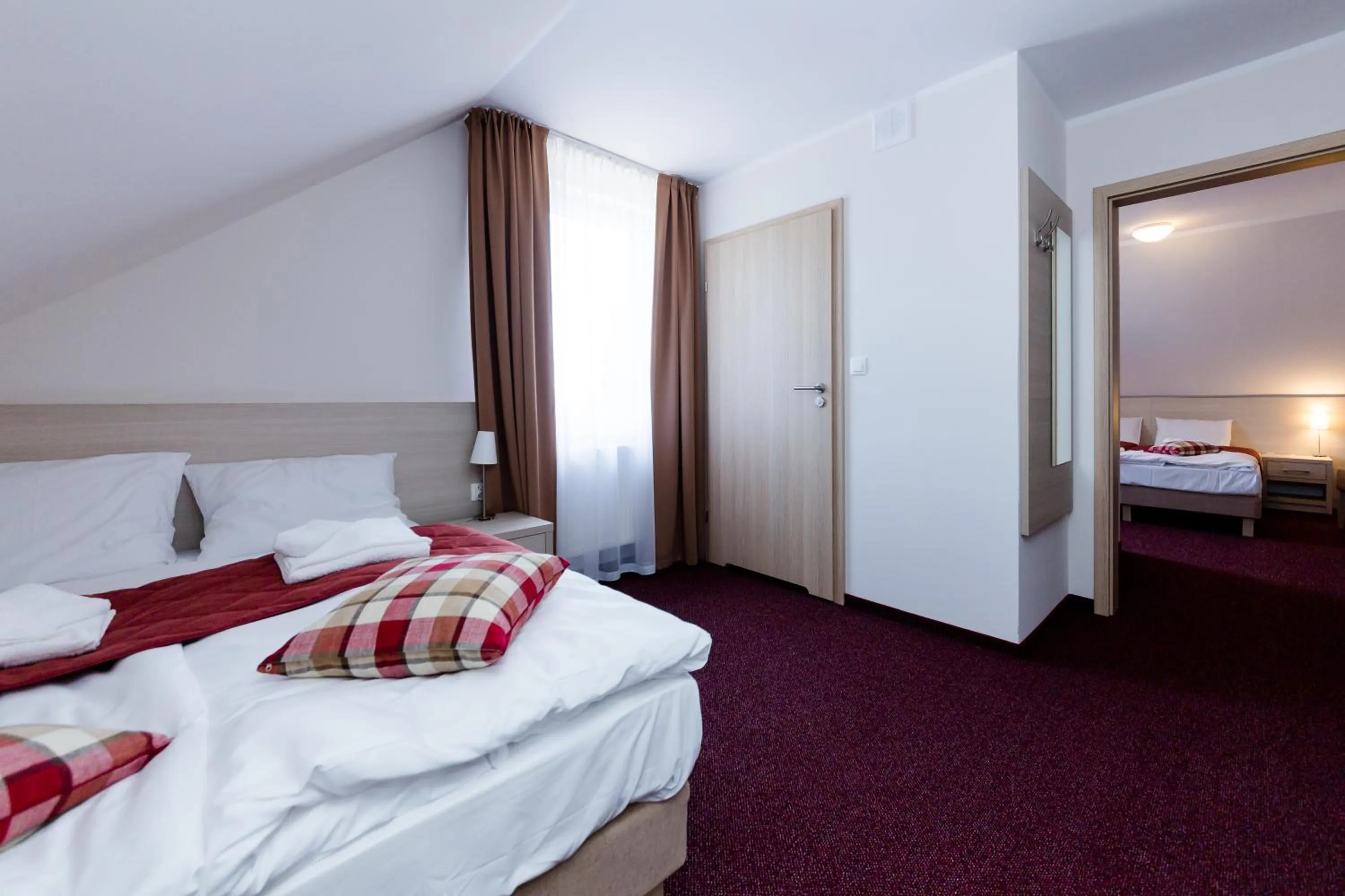 Photo of the whole room, Bed in Villa Obis