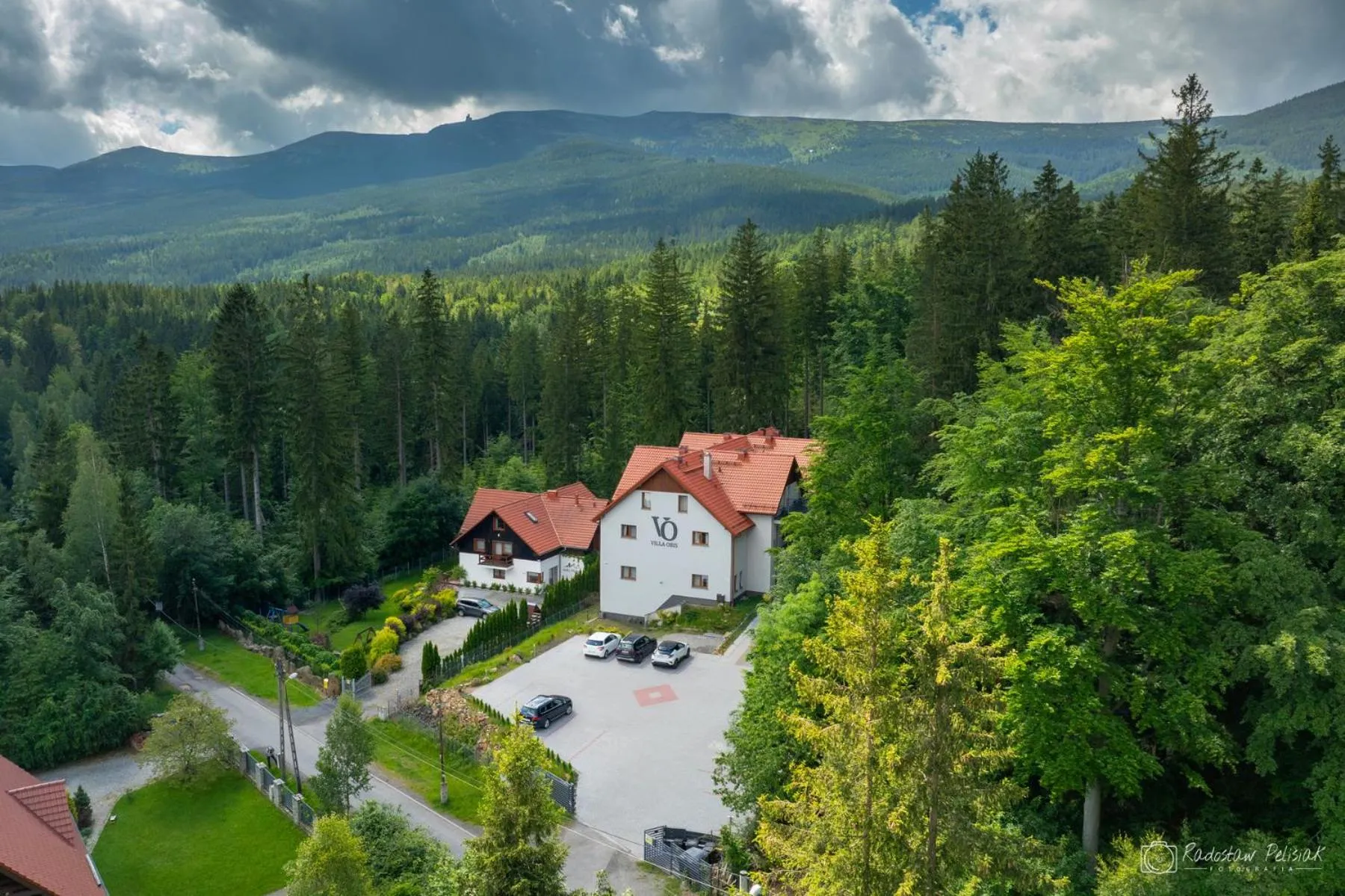 Property building in Villa Obis