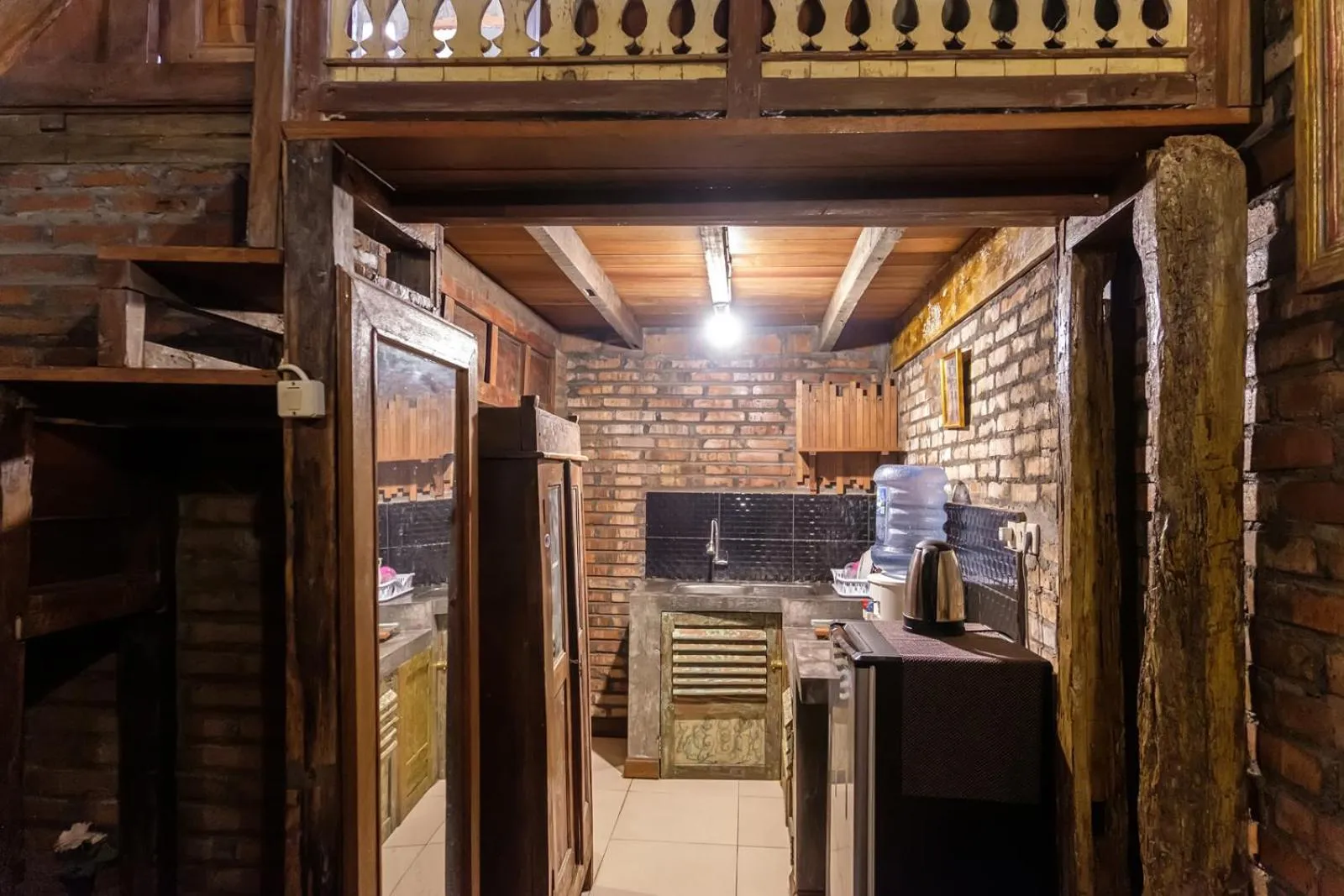 Kitchen or kitchenette in TwoSpaces Living at Bunga Desa, Jimbaran