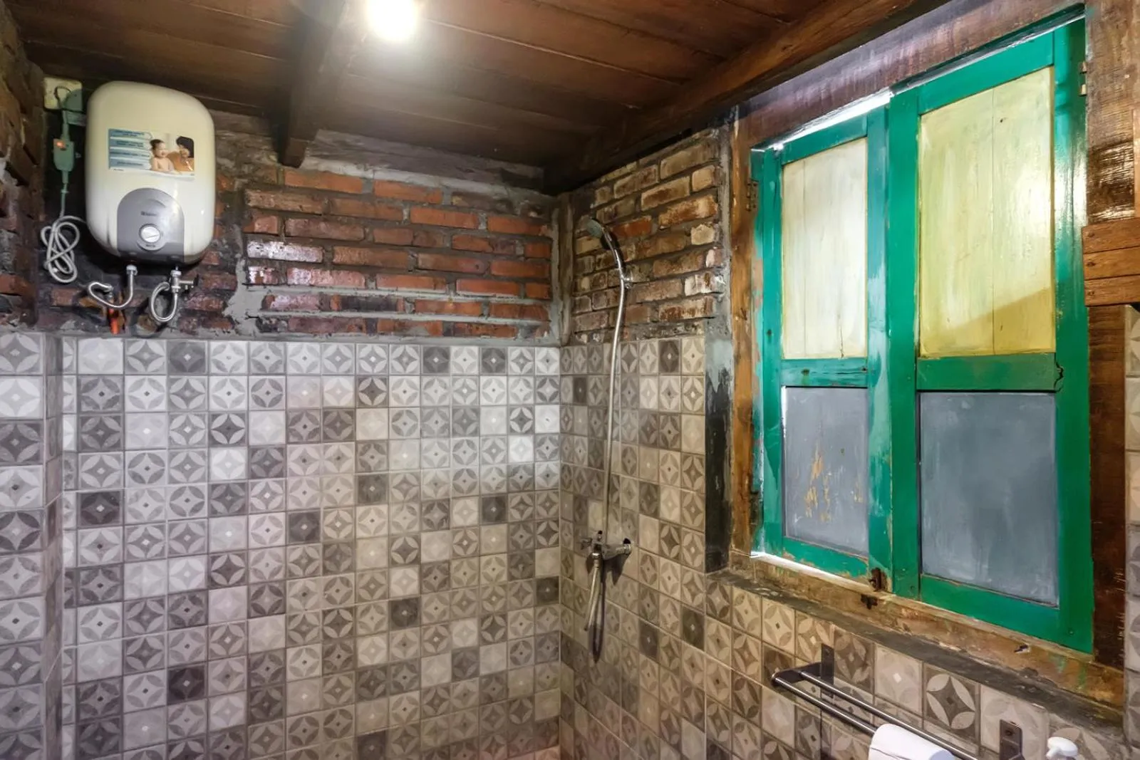 Bathroom in TwoSpaces Living at Bunga Desa, Jimbaran