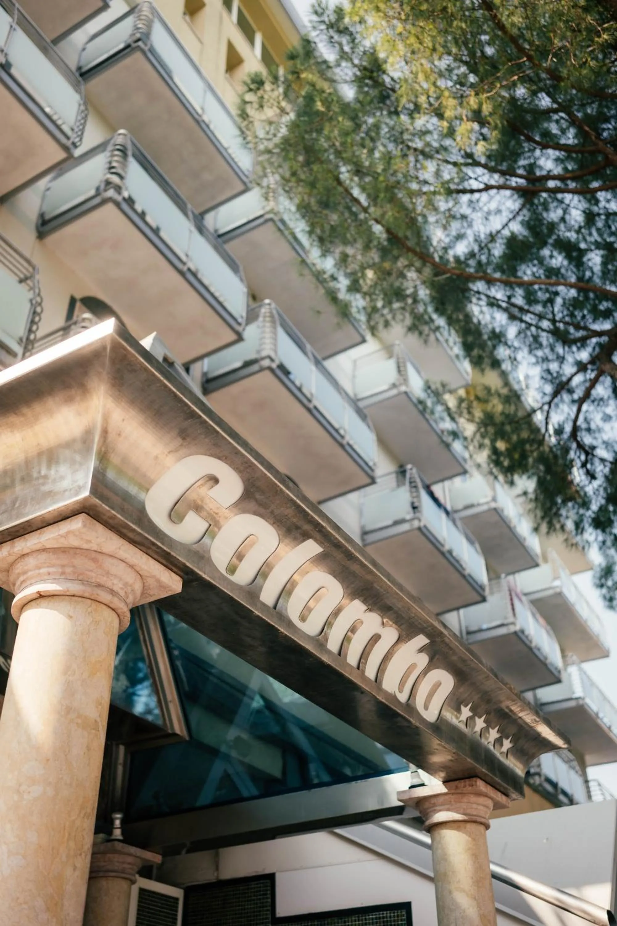 Property building in Hotel Colombo