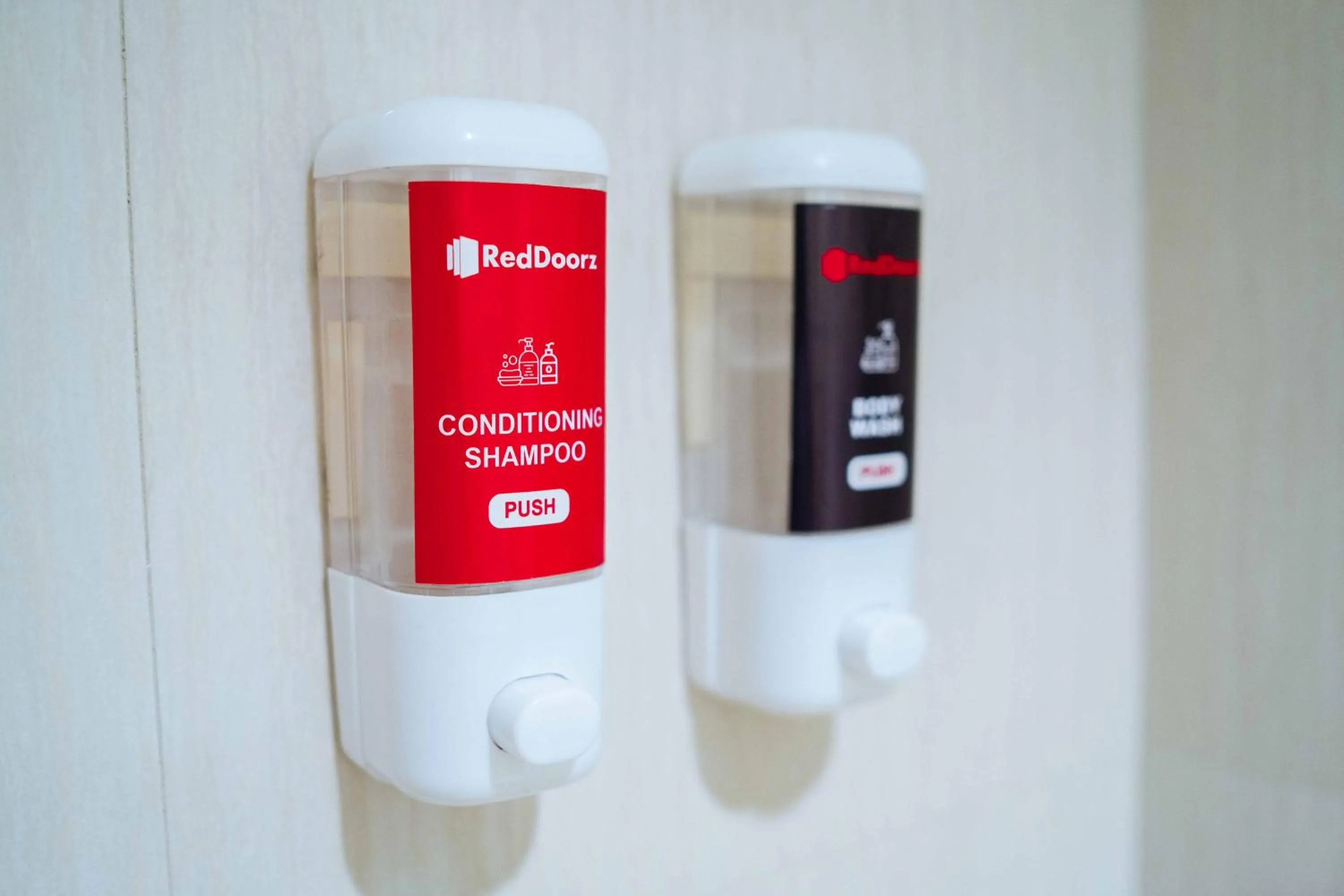 Bathroom in RedDoorz at Bel Air Soho Suites Makati City