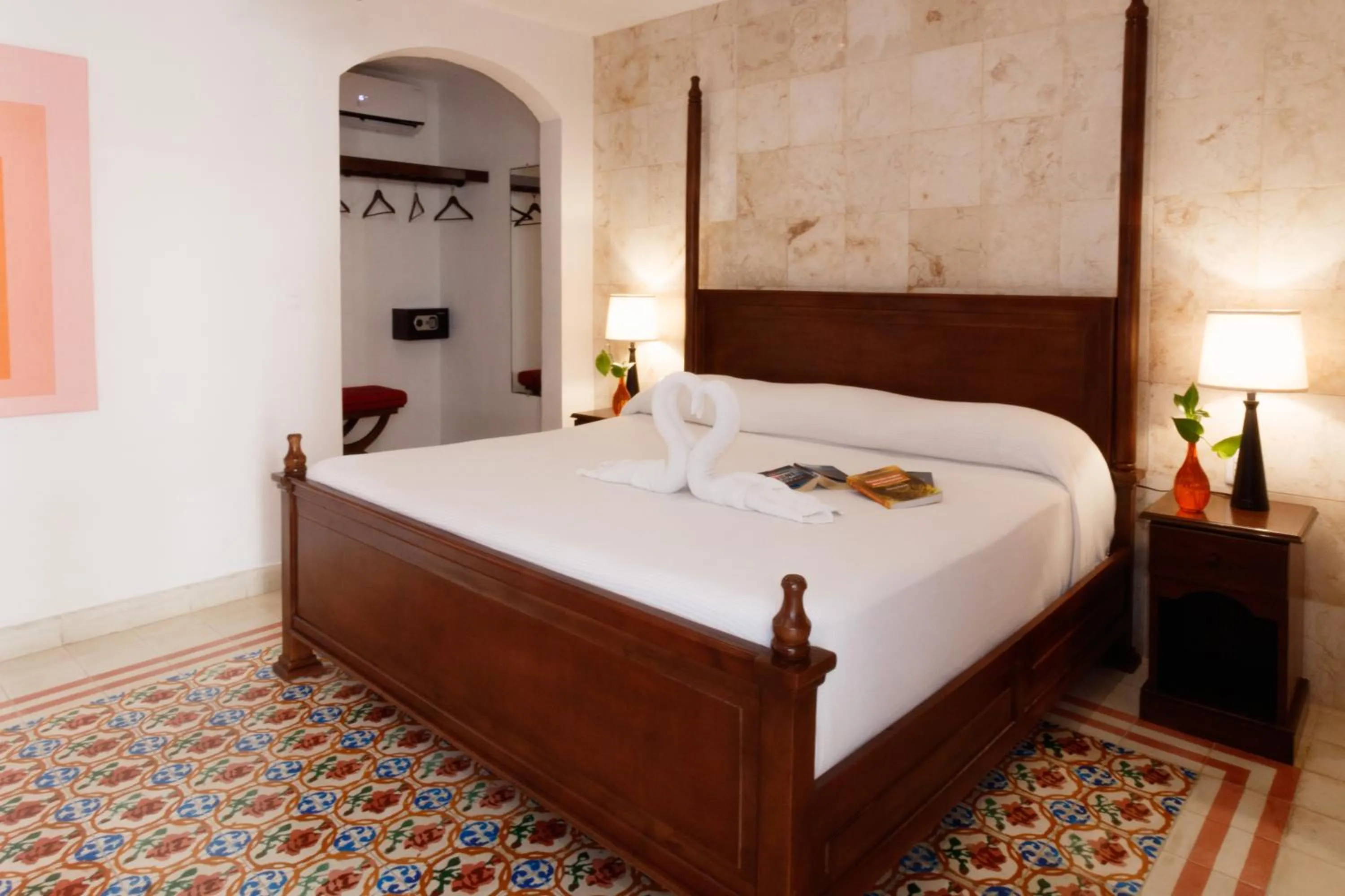 Photo of the whole room, Bed in La Aurora Hotel Colonial