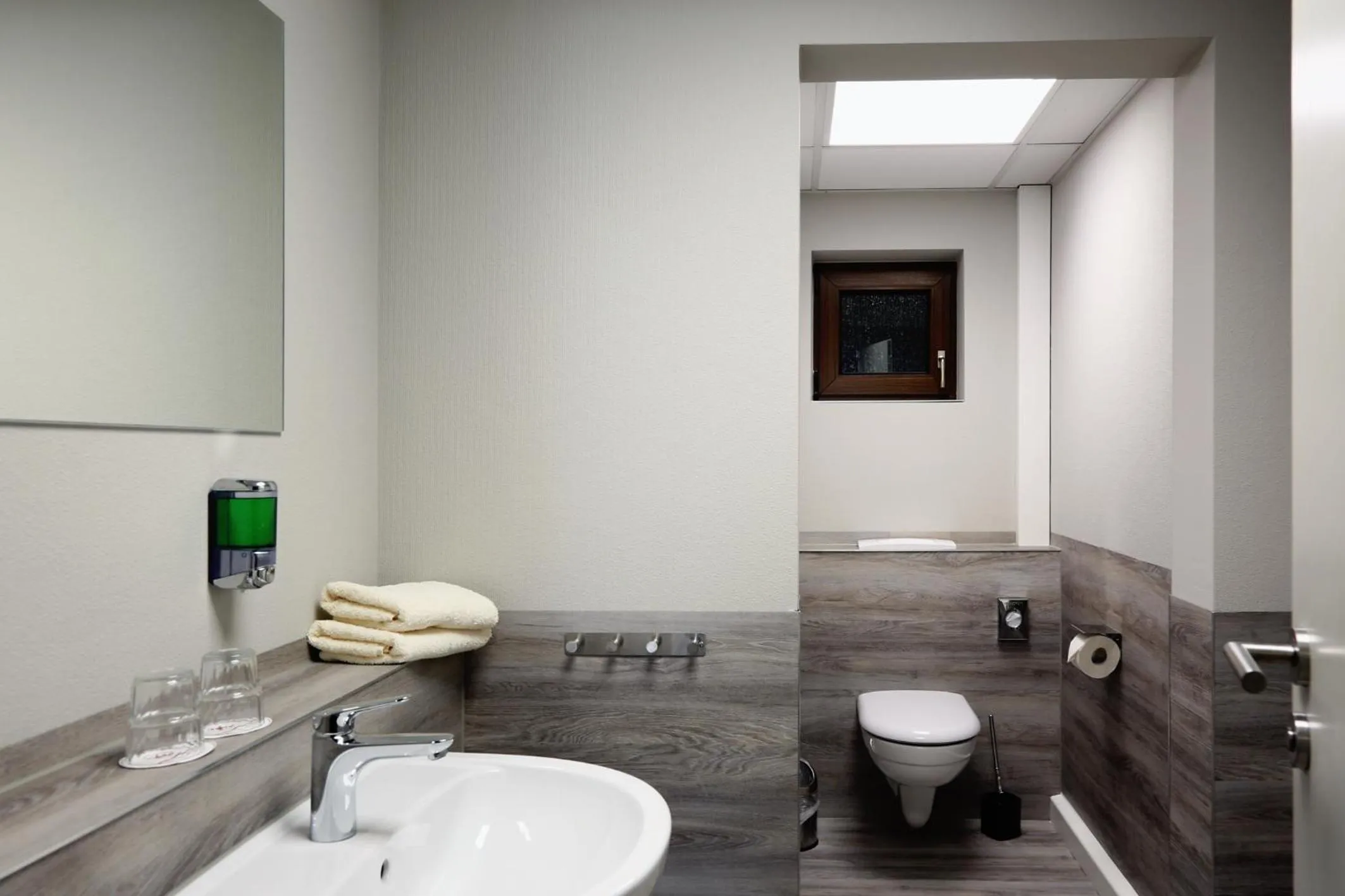 Bathroom in Konsum Gästehaus Quisisana - Oberhof