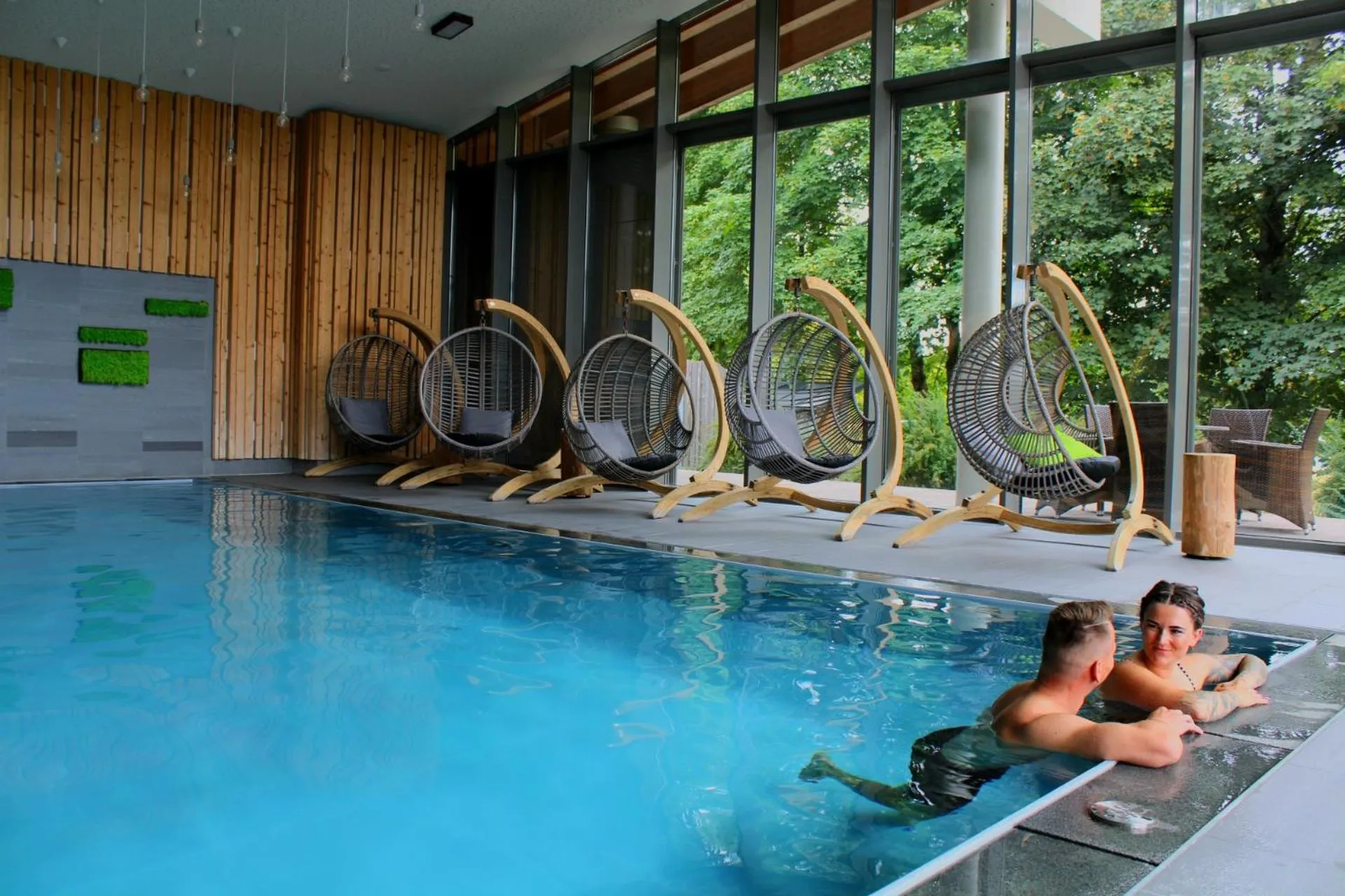 Pool view in Konsum Gästehaus Quisisana - Oberhof
