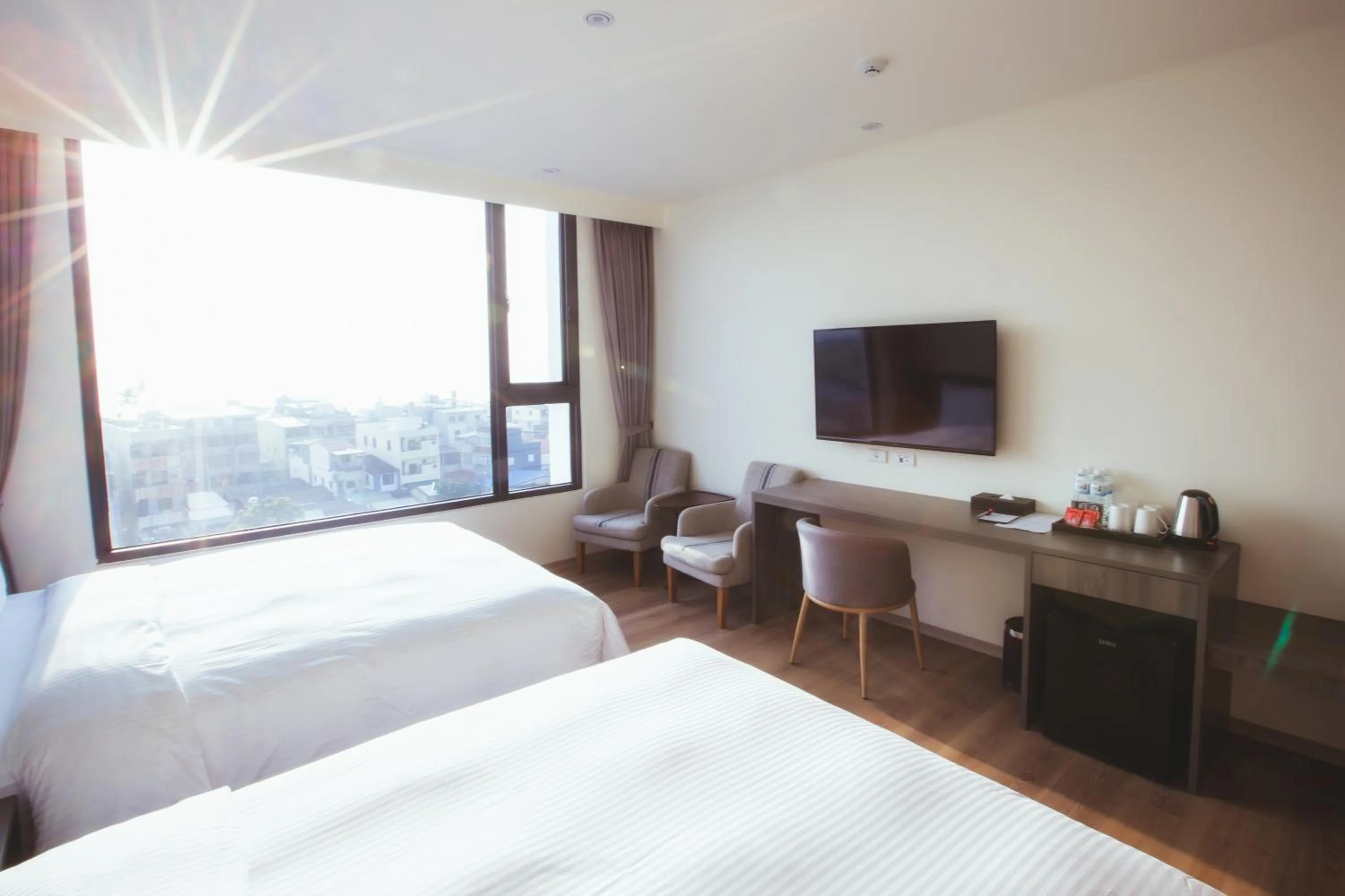 Street view, Bed in FangLiao Hotel