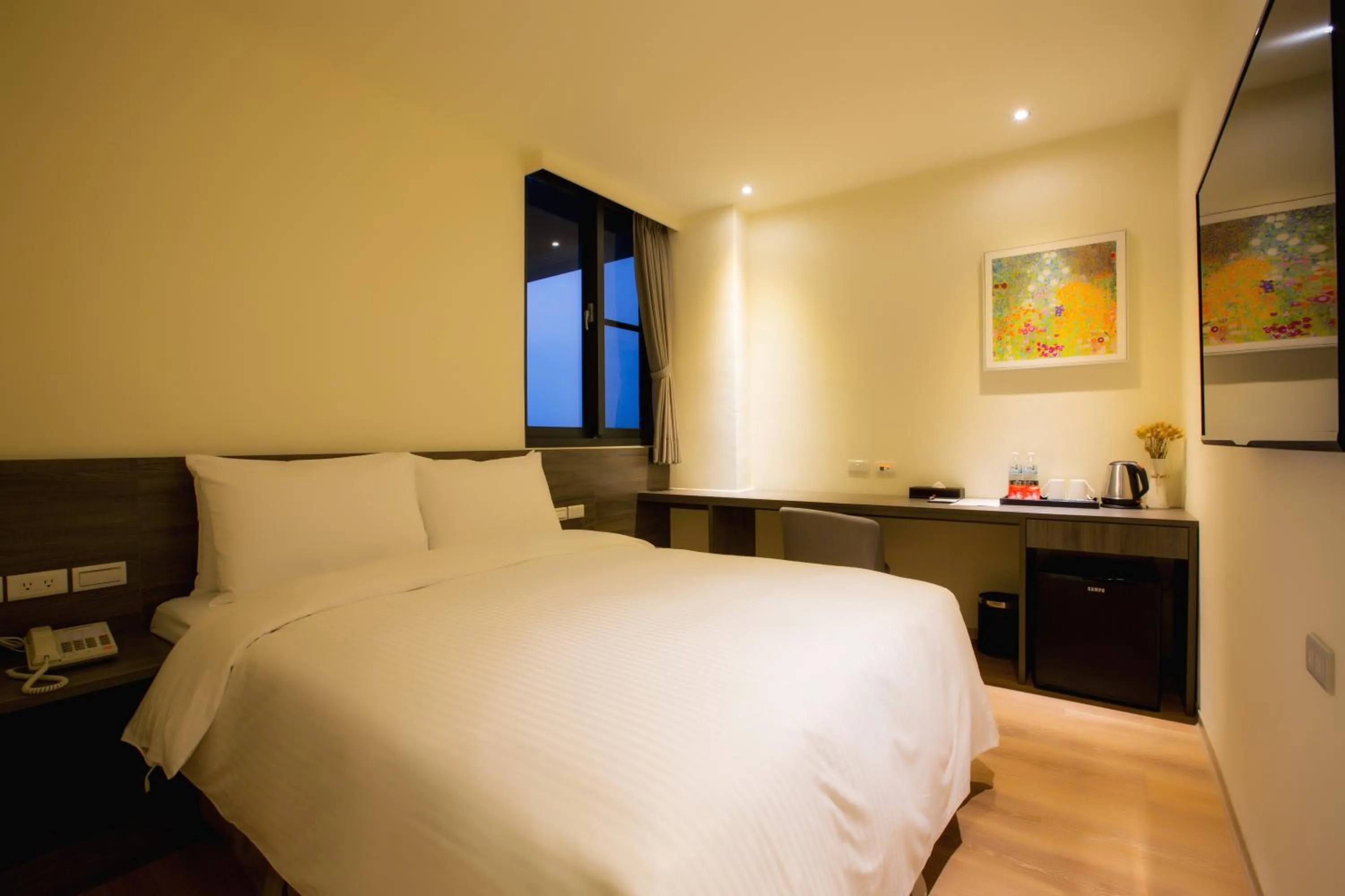 Bed in FangLiao Hotel