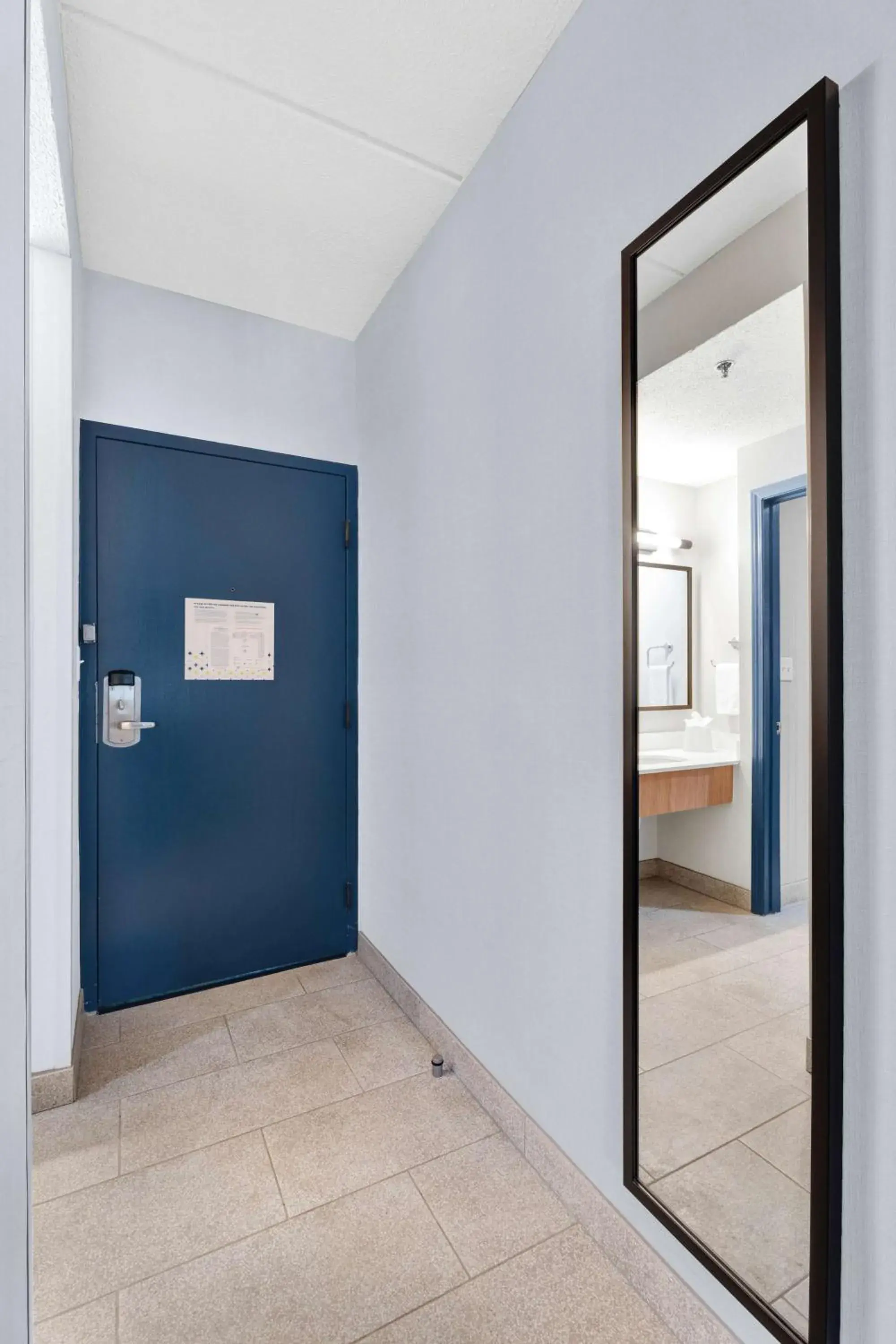 Photo of the whole room in Spark by Hilton Plymouth Photo of the whole room in Spark by Hilton Plymouth